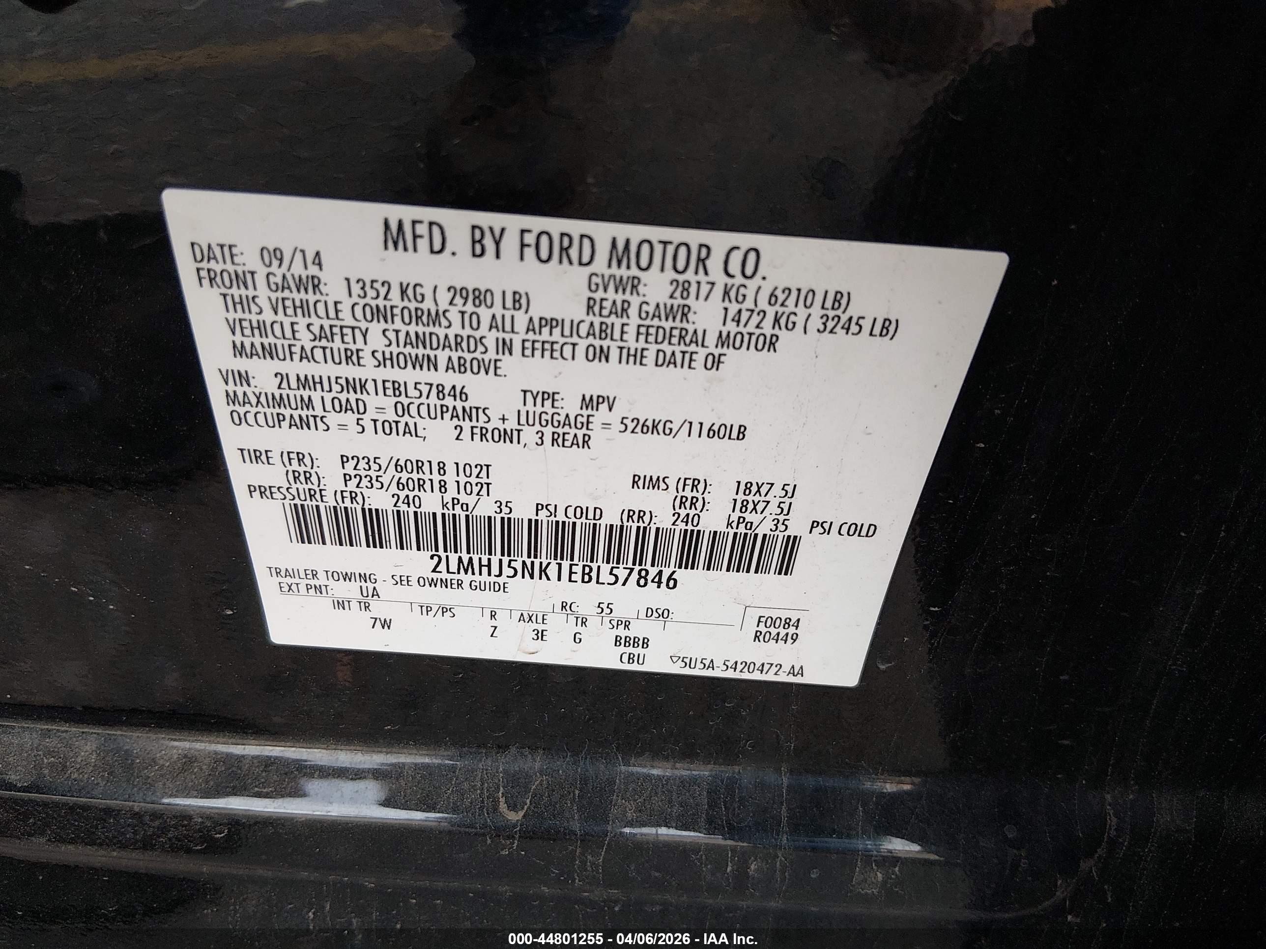 LINCOLN MKT image 9