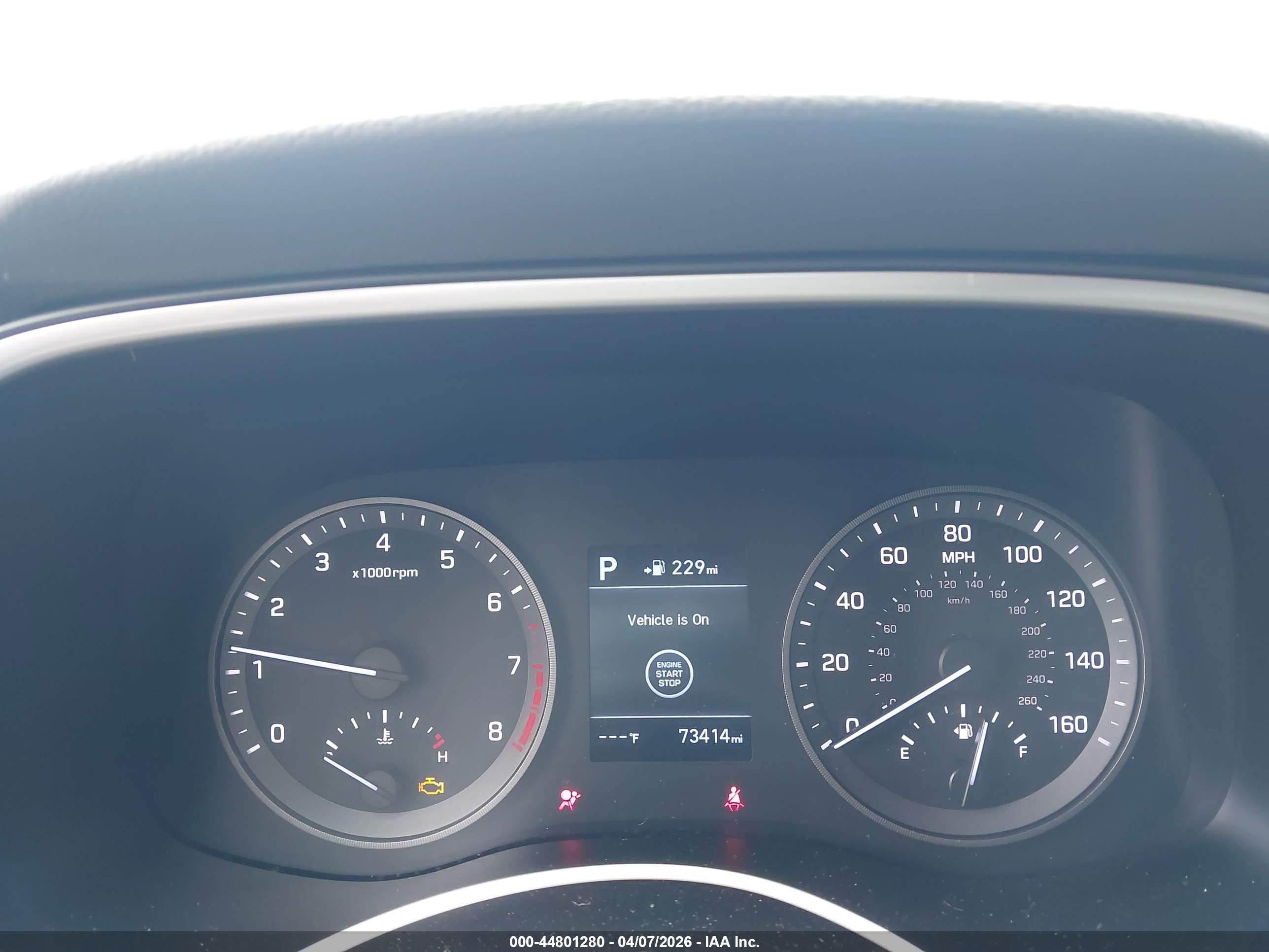 HYUNDAI TUCSON image 7