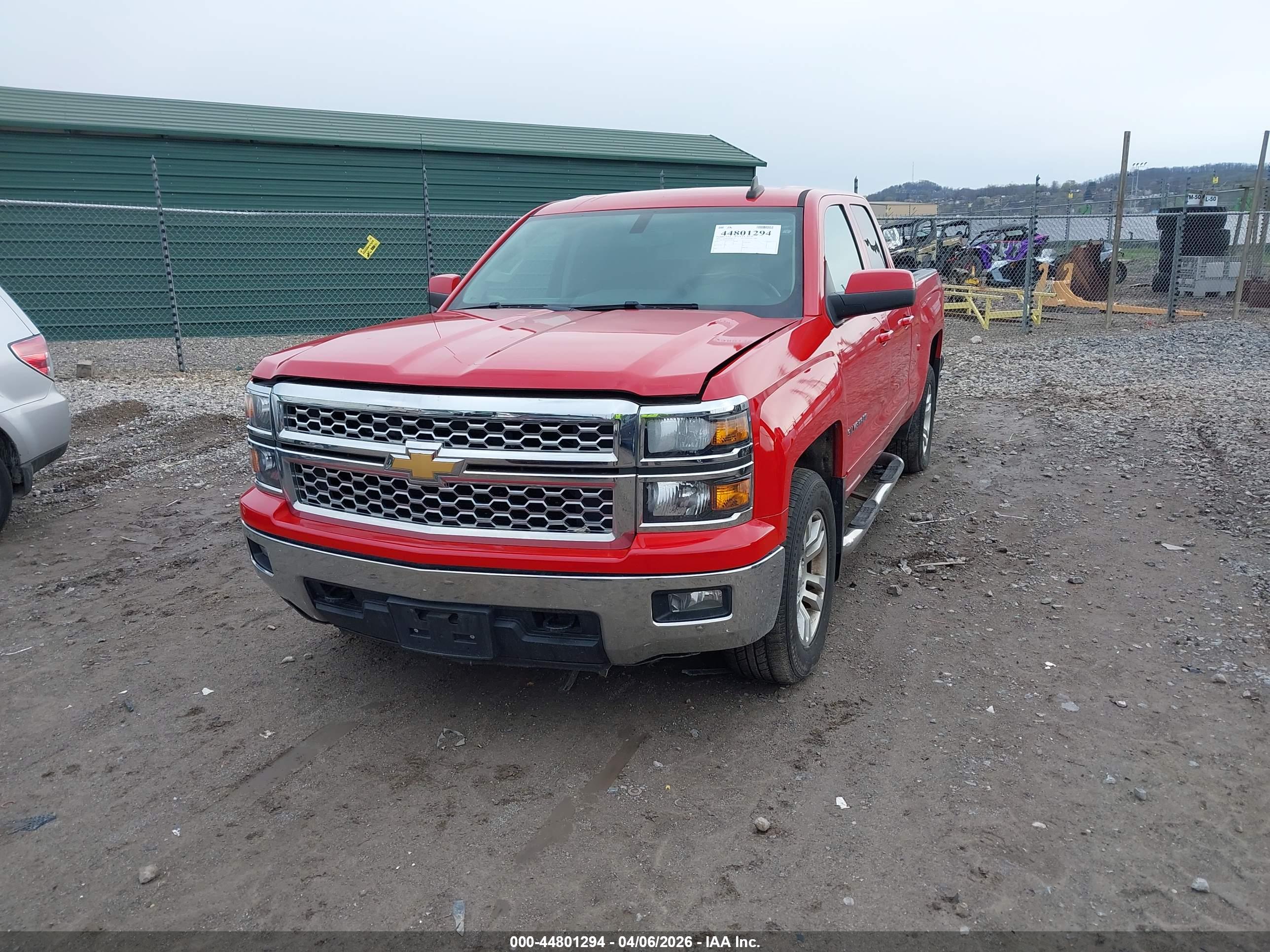 CHEVROLET SILVERADO image 2