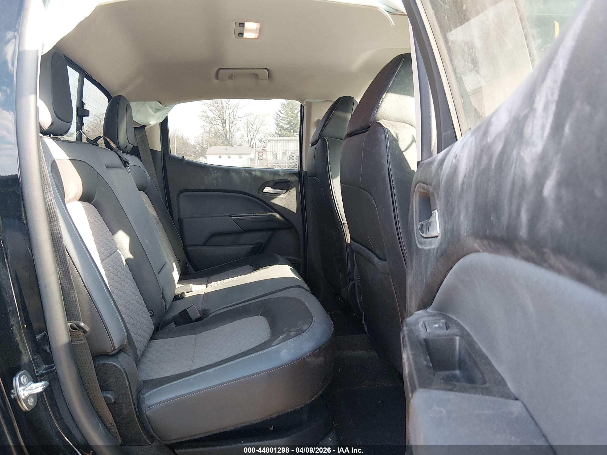 CHEVROLET COLORADO image 8