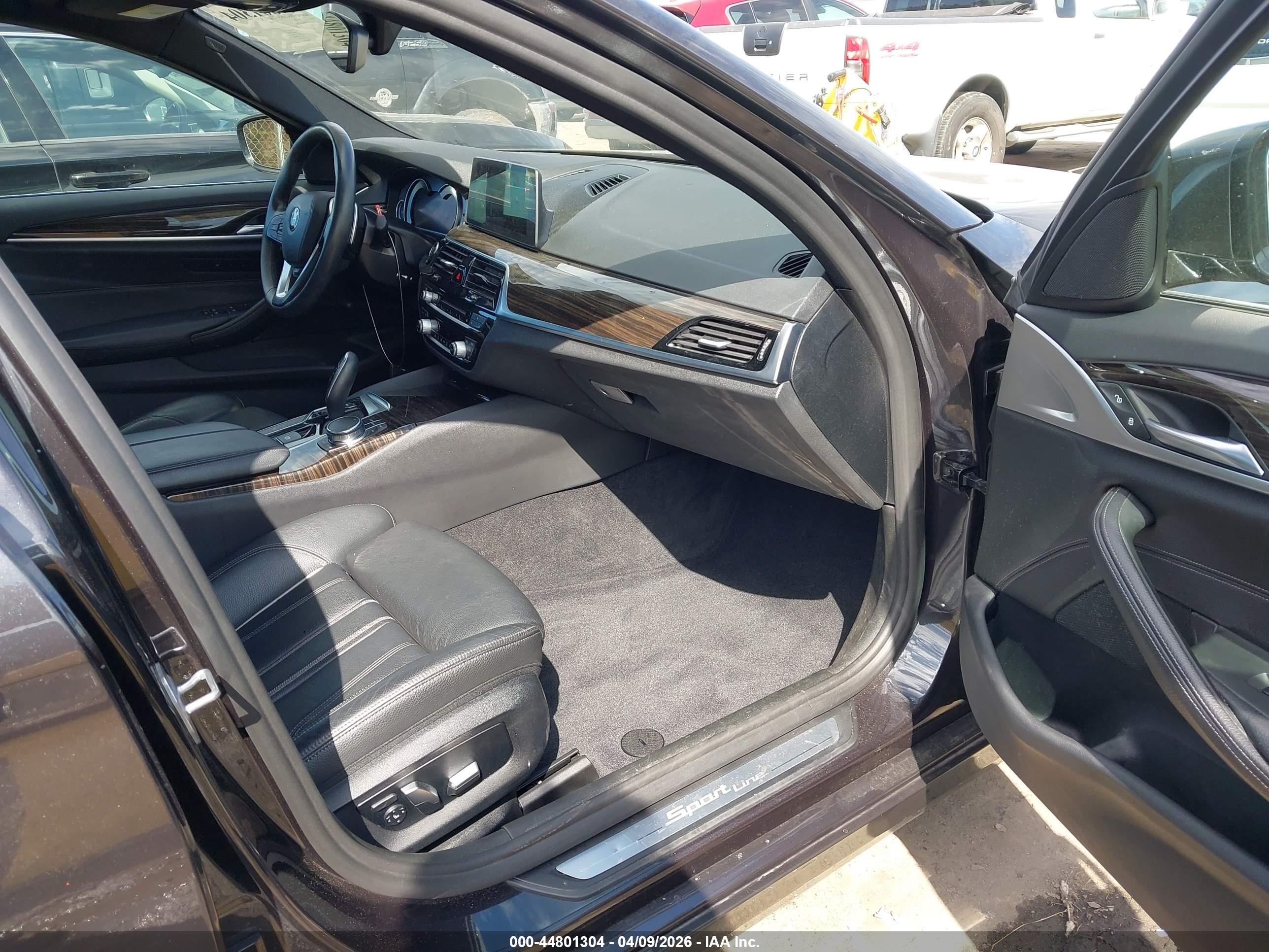 BMW 530I image 5