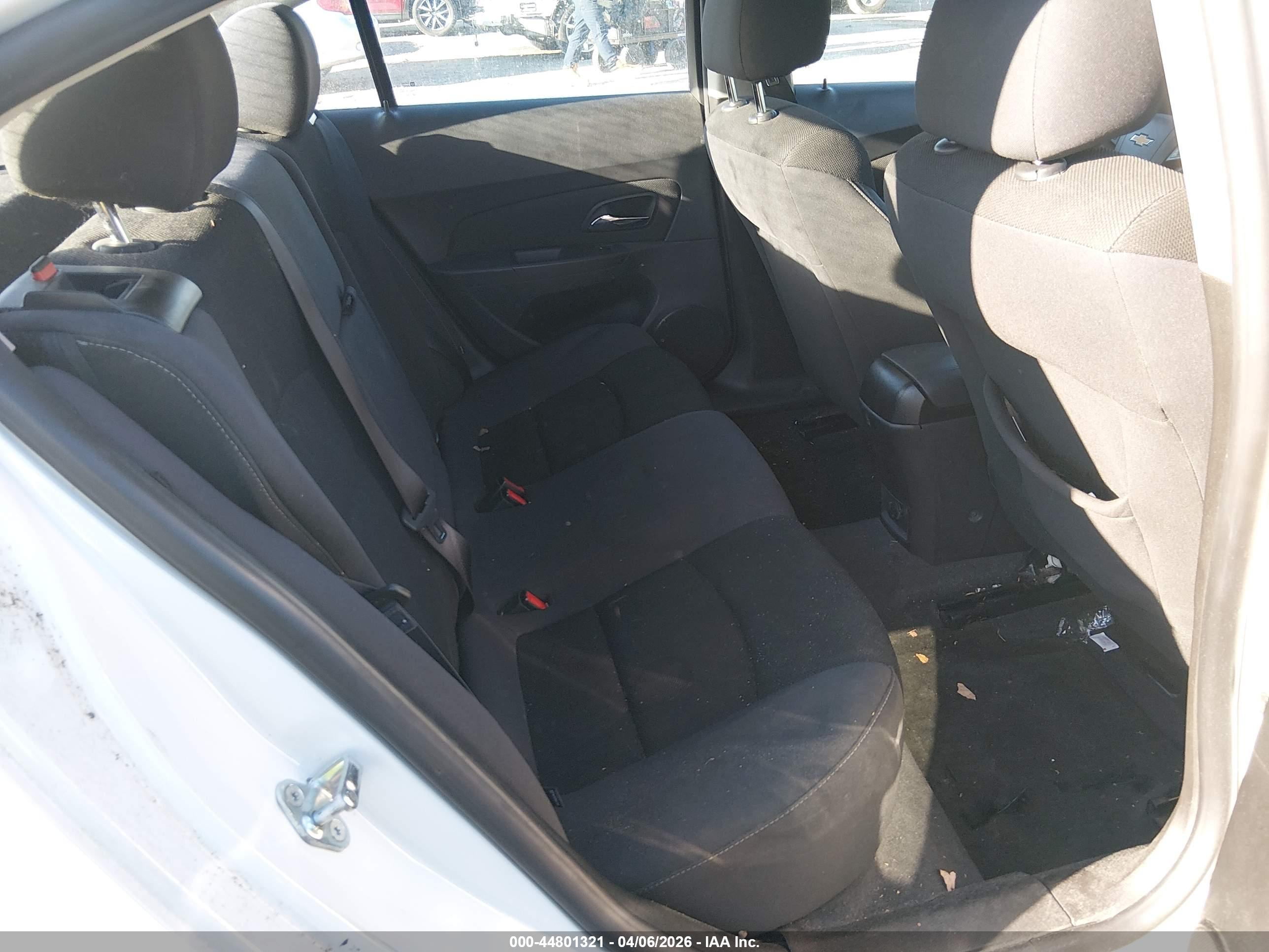 CHEVROLET CRUZE image 8
