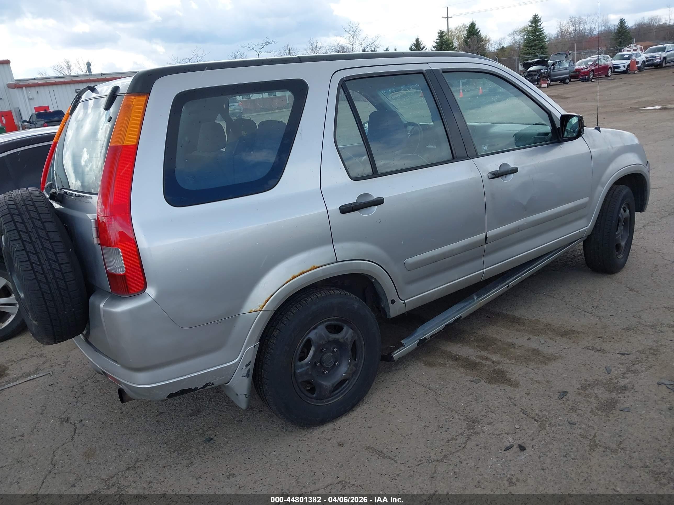 HONDA CR-V image 4