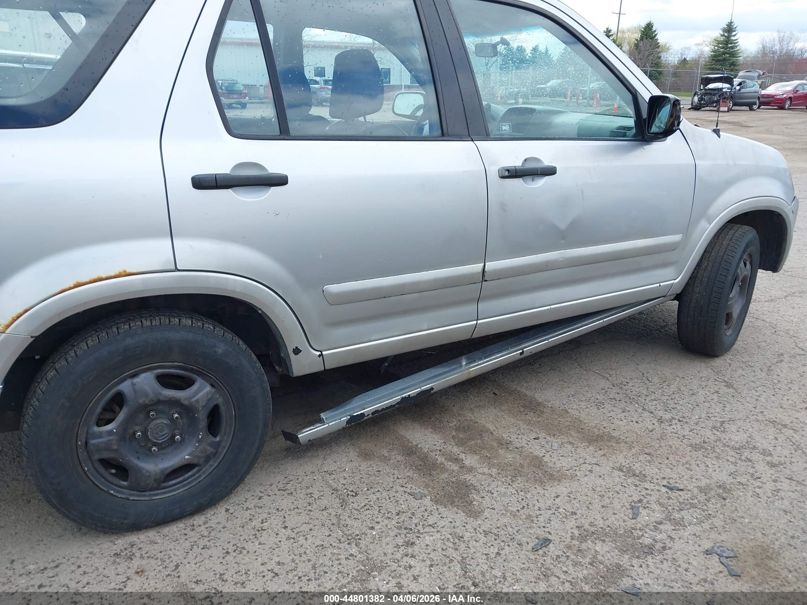 HONDA CR-V image 6