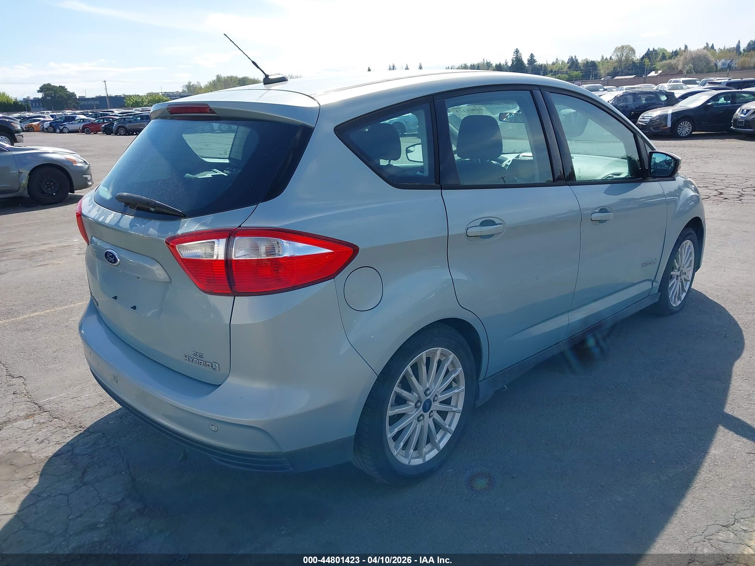 FORD C-MAX image 4