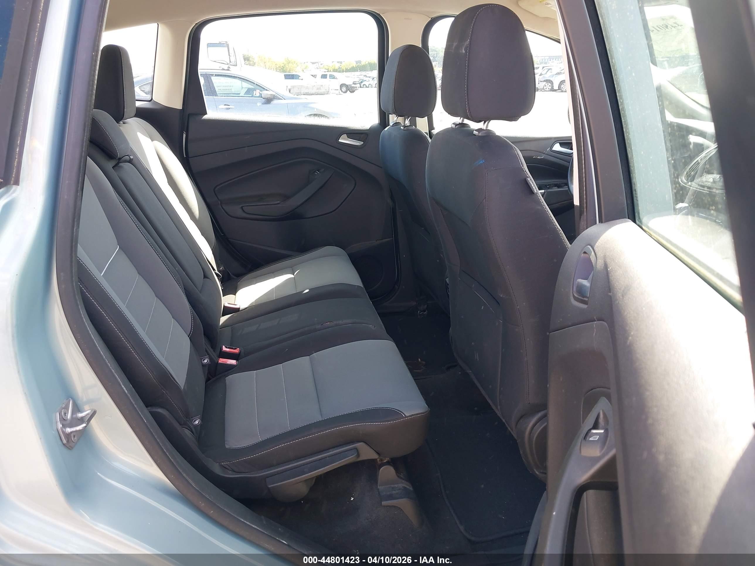 FORD C-MAX image 8