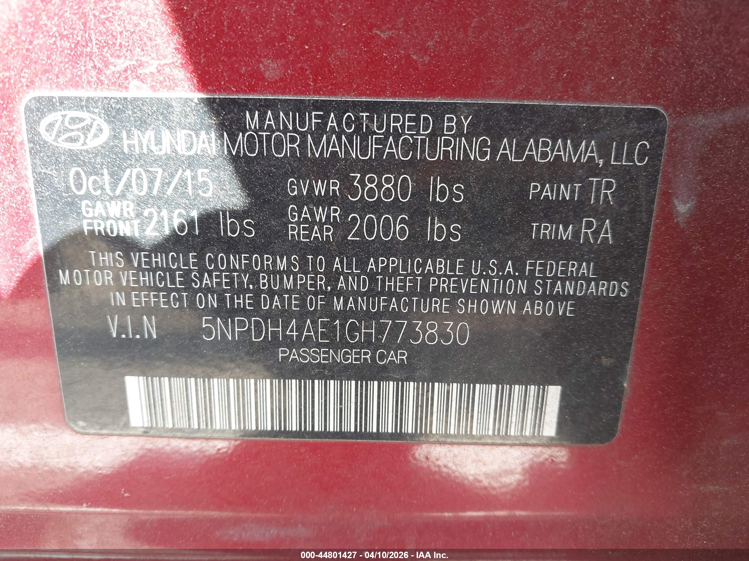 HYUNDAI ELANTRA image 9