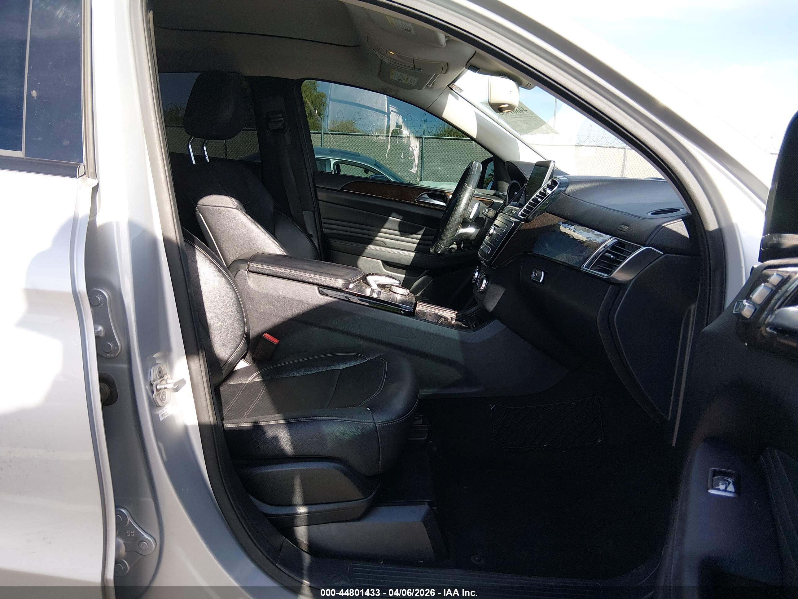 MERCEDES-BENZ GLE image 5