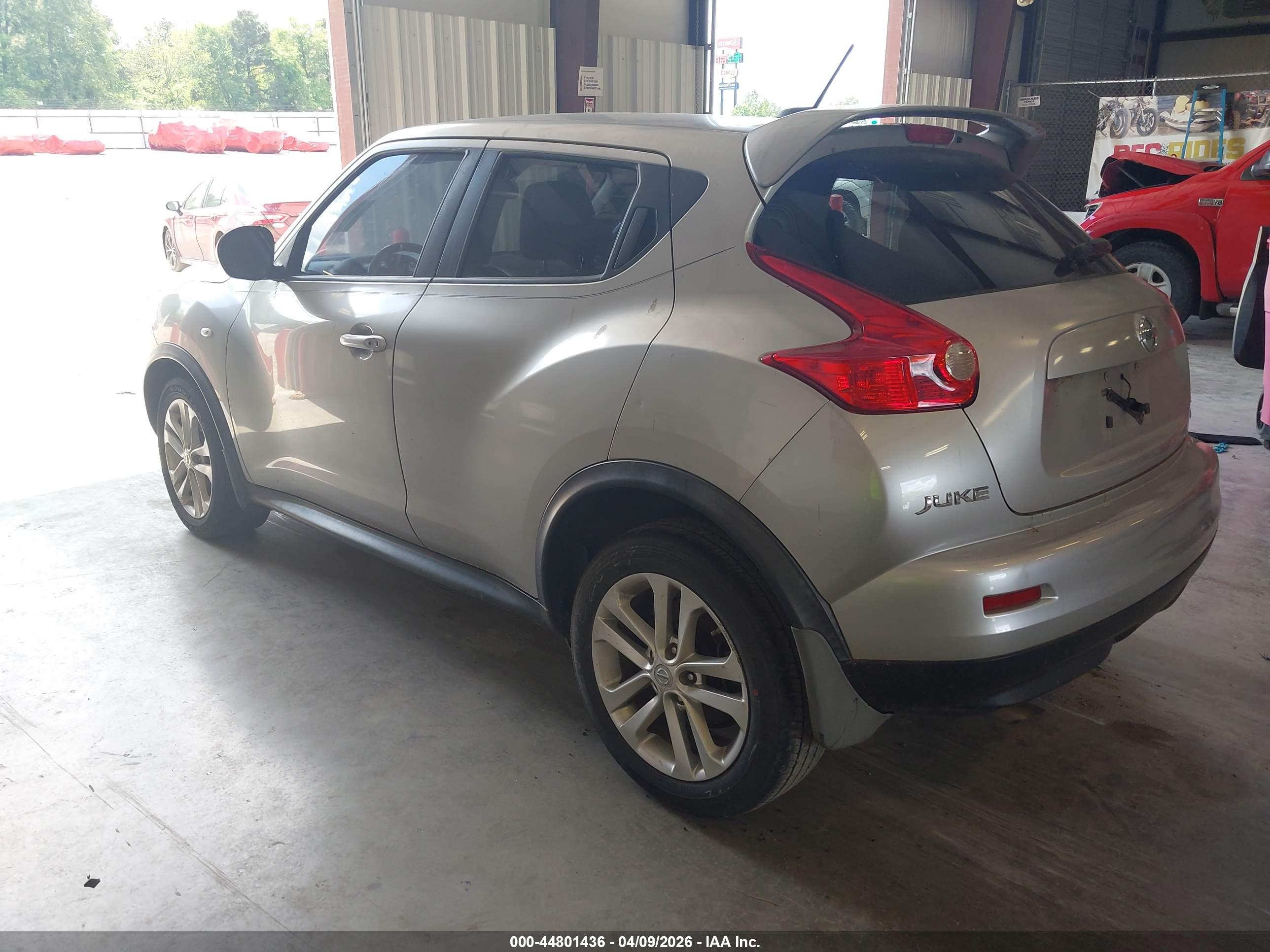 NISSAN JUKE image 3