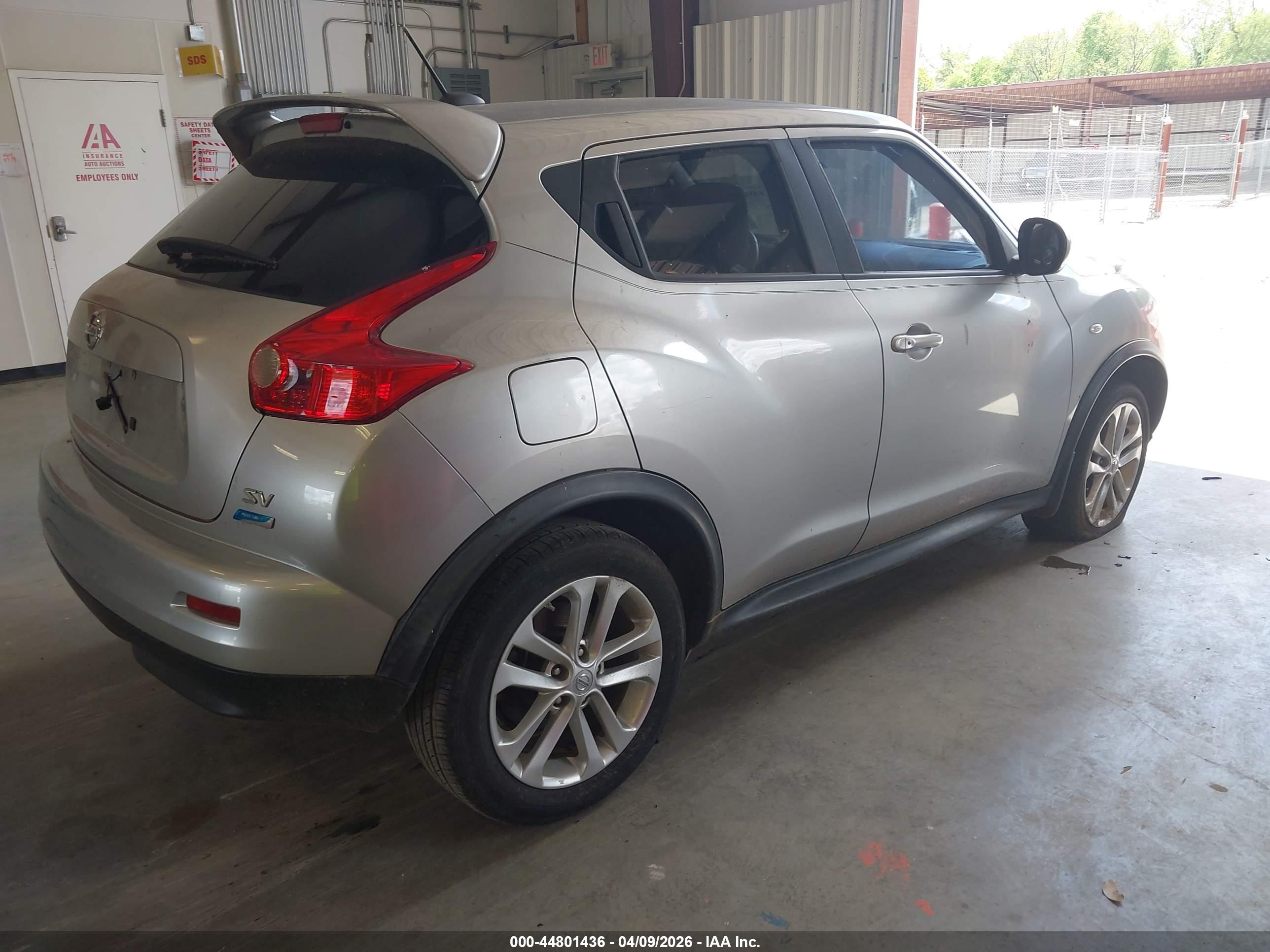 NISSAN JUKE image 4