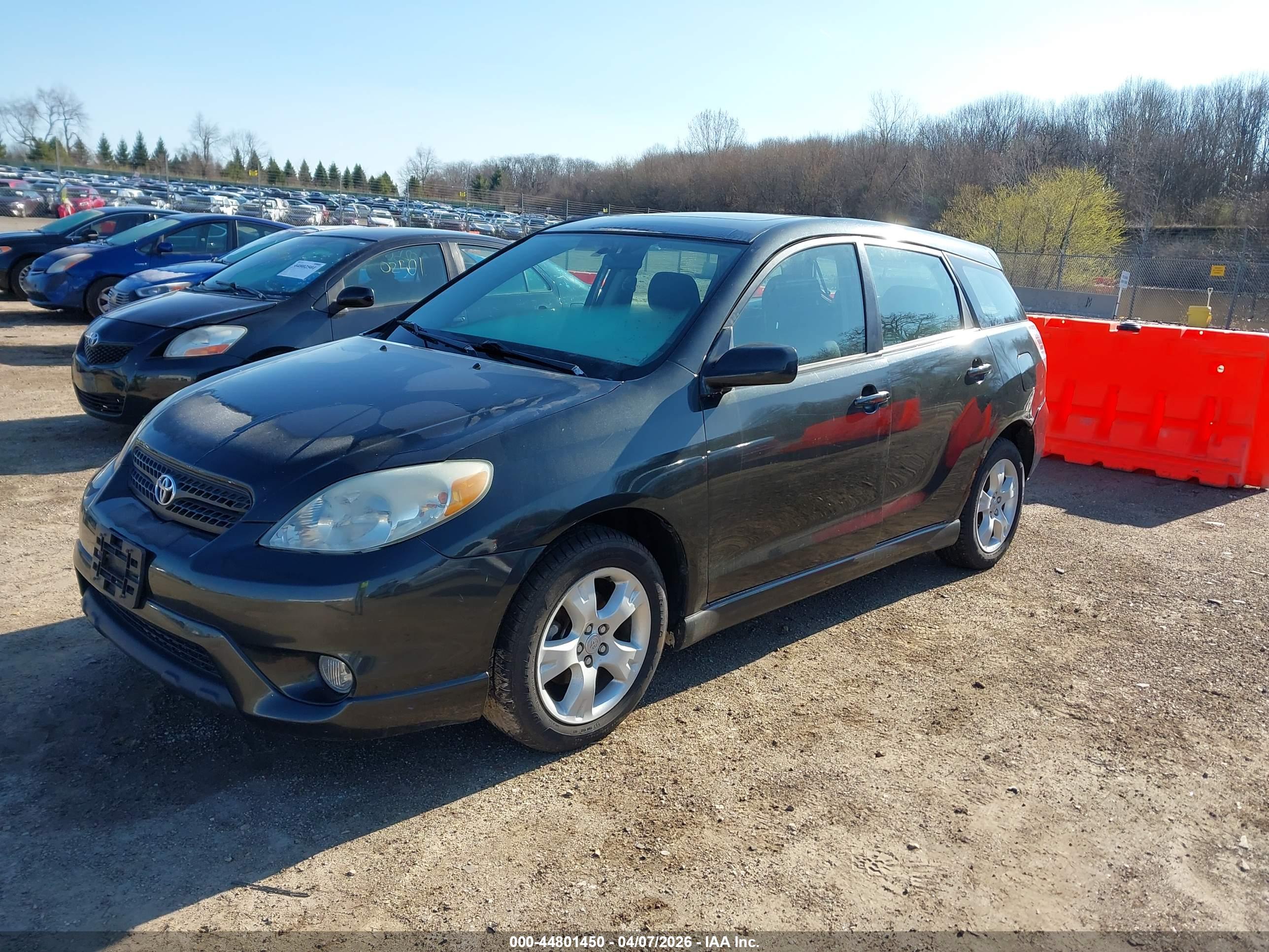 TOYOTA MATRIX image 2