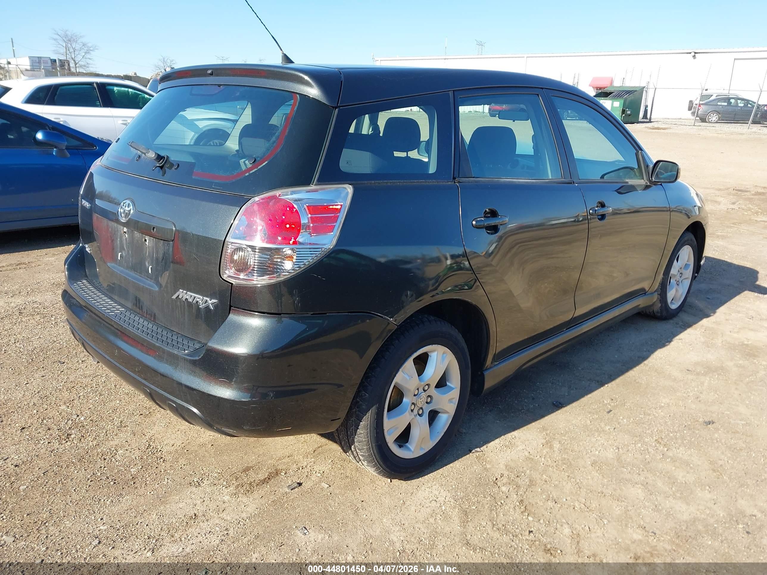 TOYOTA MATRIX image 4