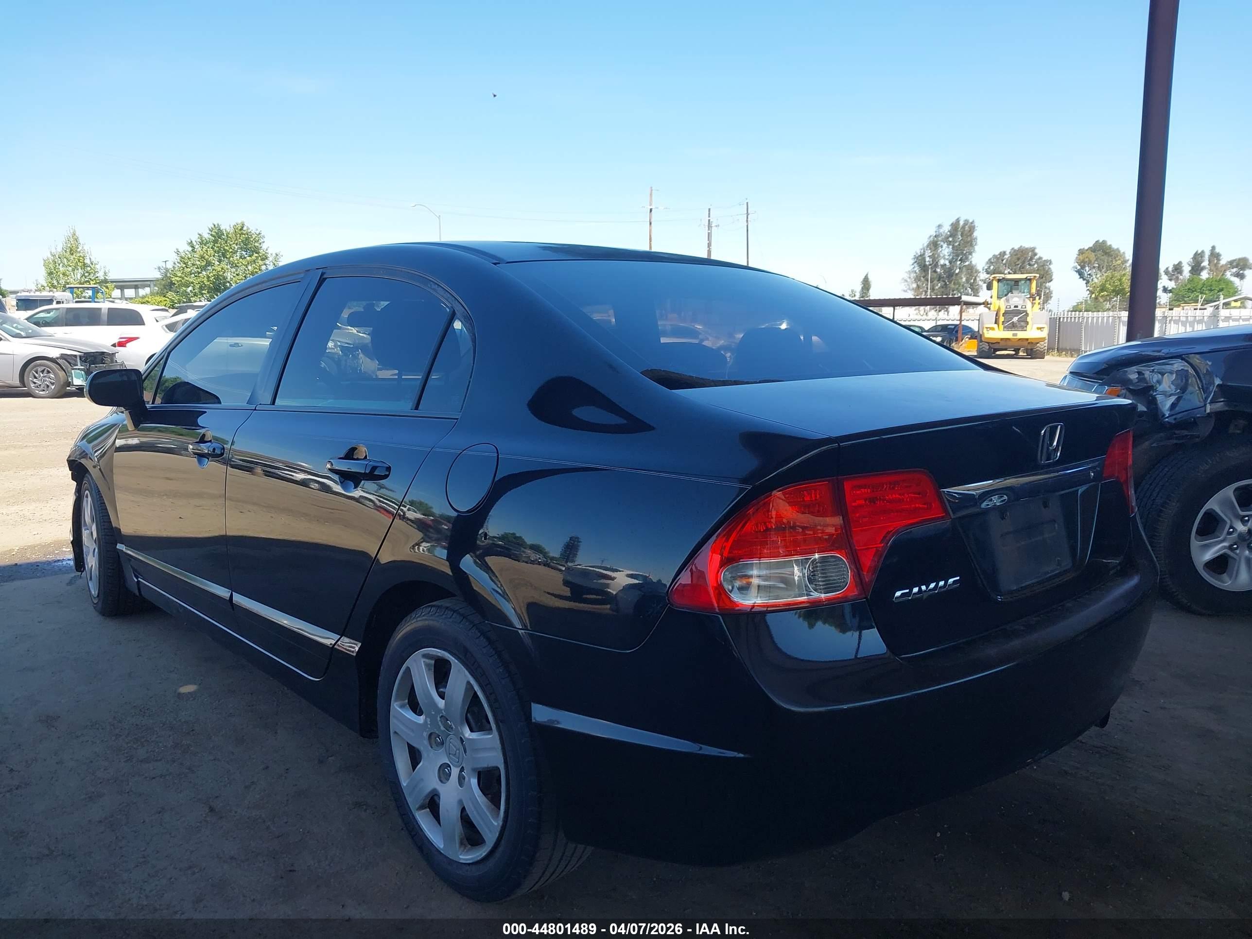 HONDA CIVIC image 3