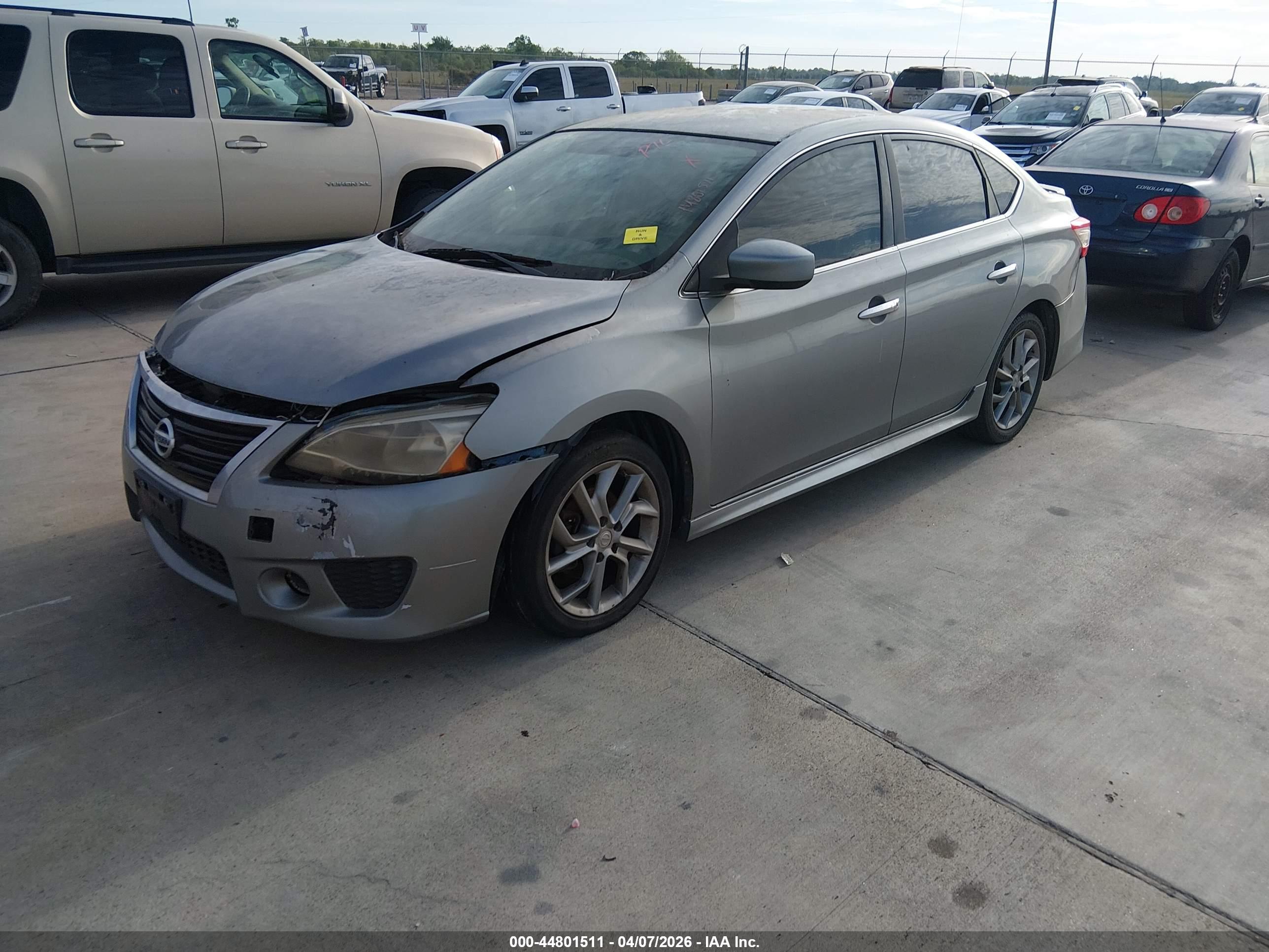 NISSAN SENTRA image 2