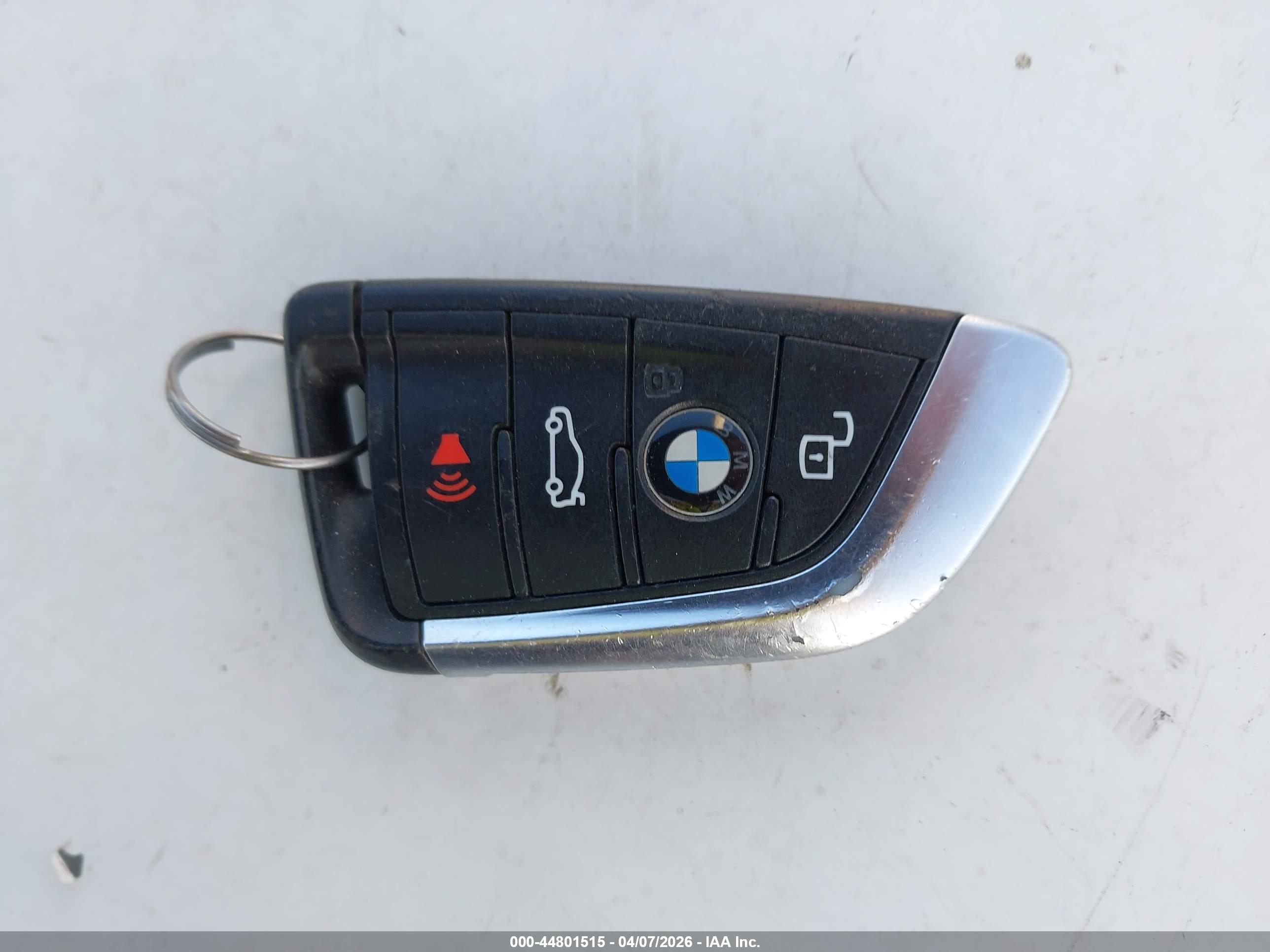 BMW 330I image 11