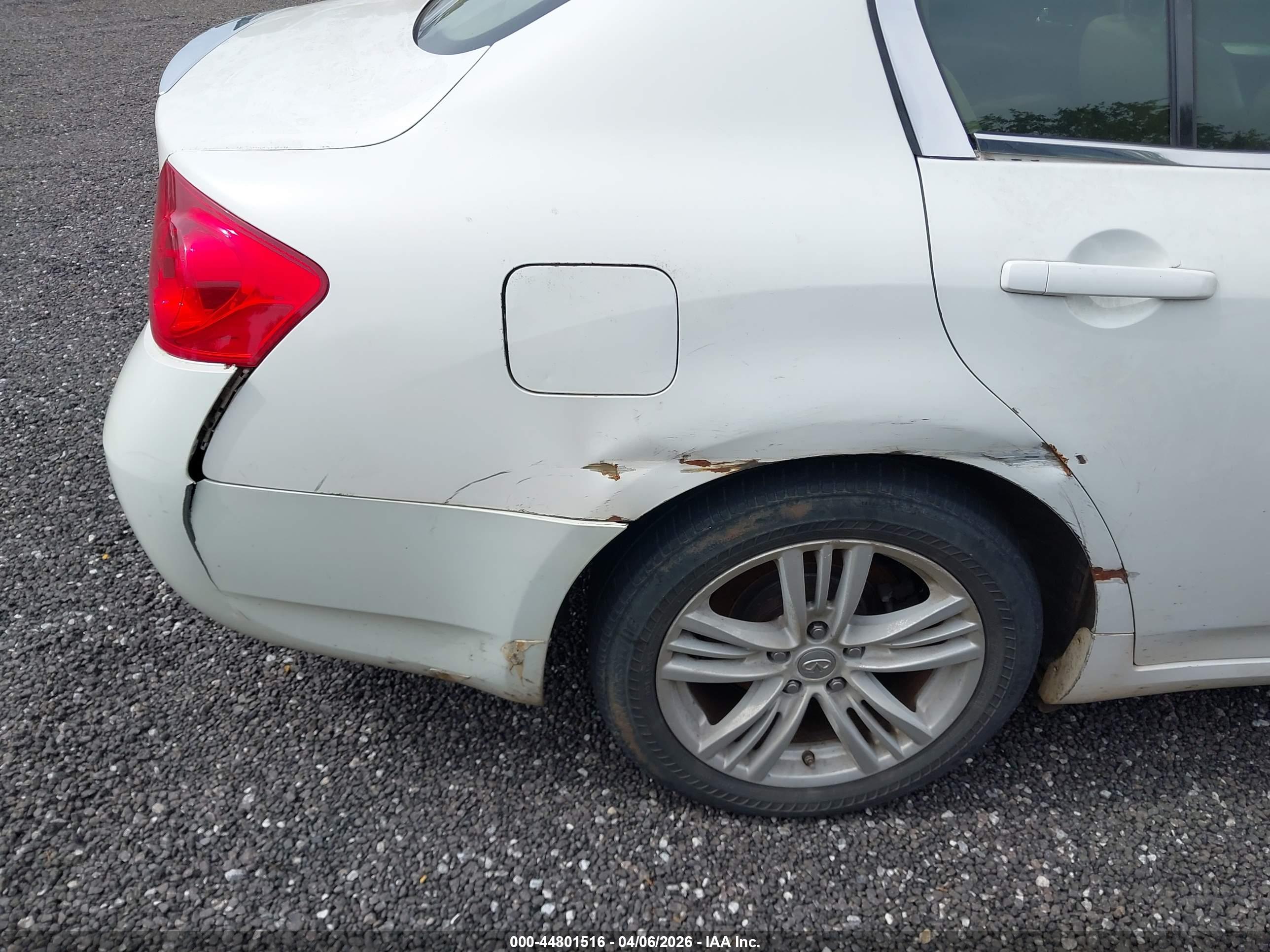 INFINITI G25 image 6