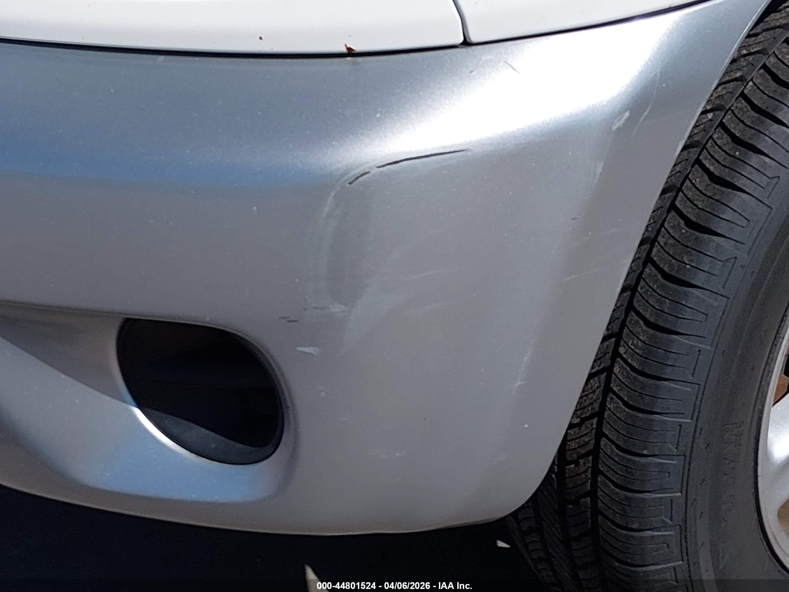 TOYOTA RAV4 image 6