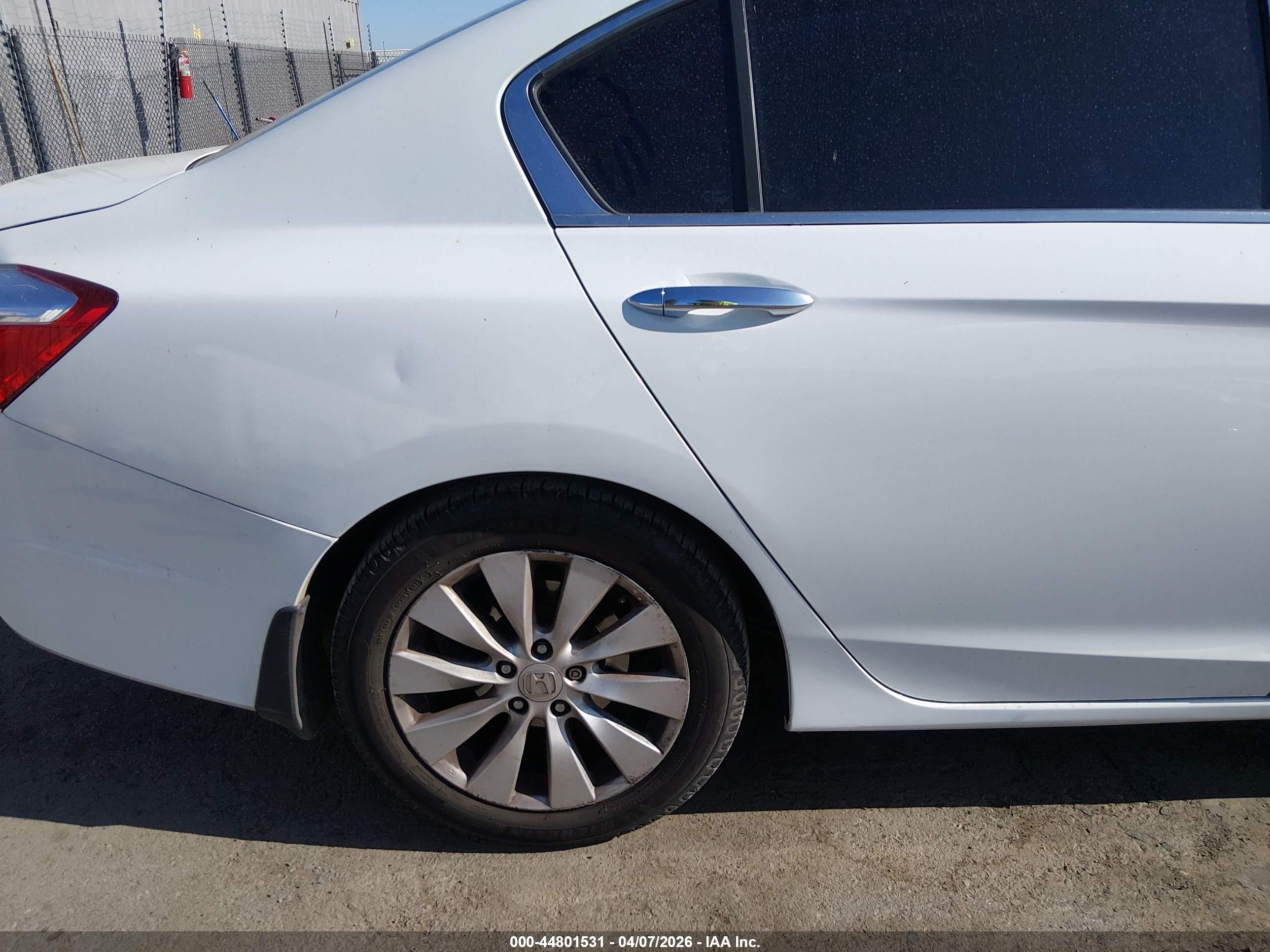 HONDA ACCORD image 6
