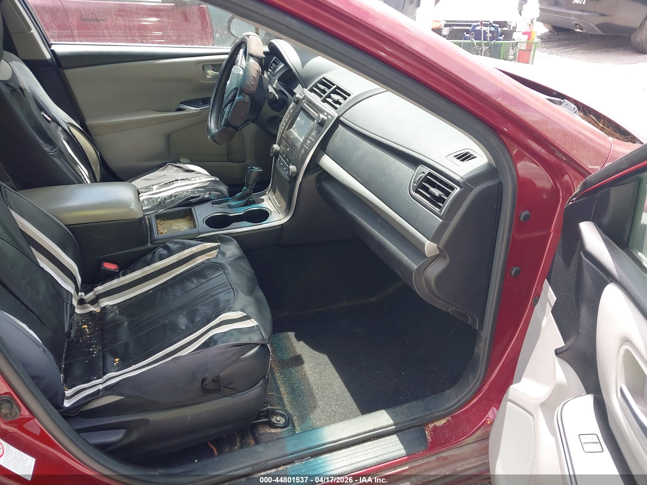 TOYOTA CAMRY image 5