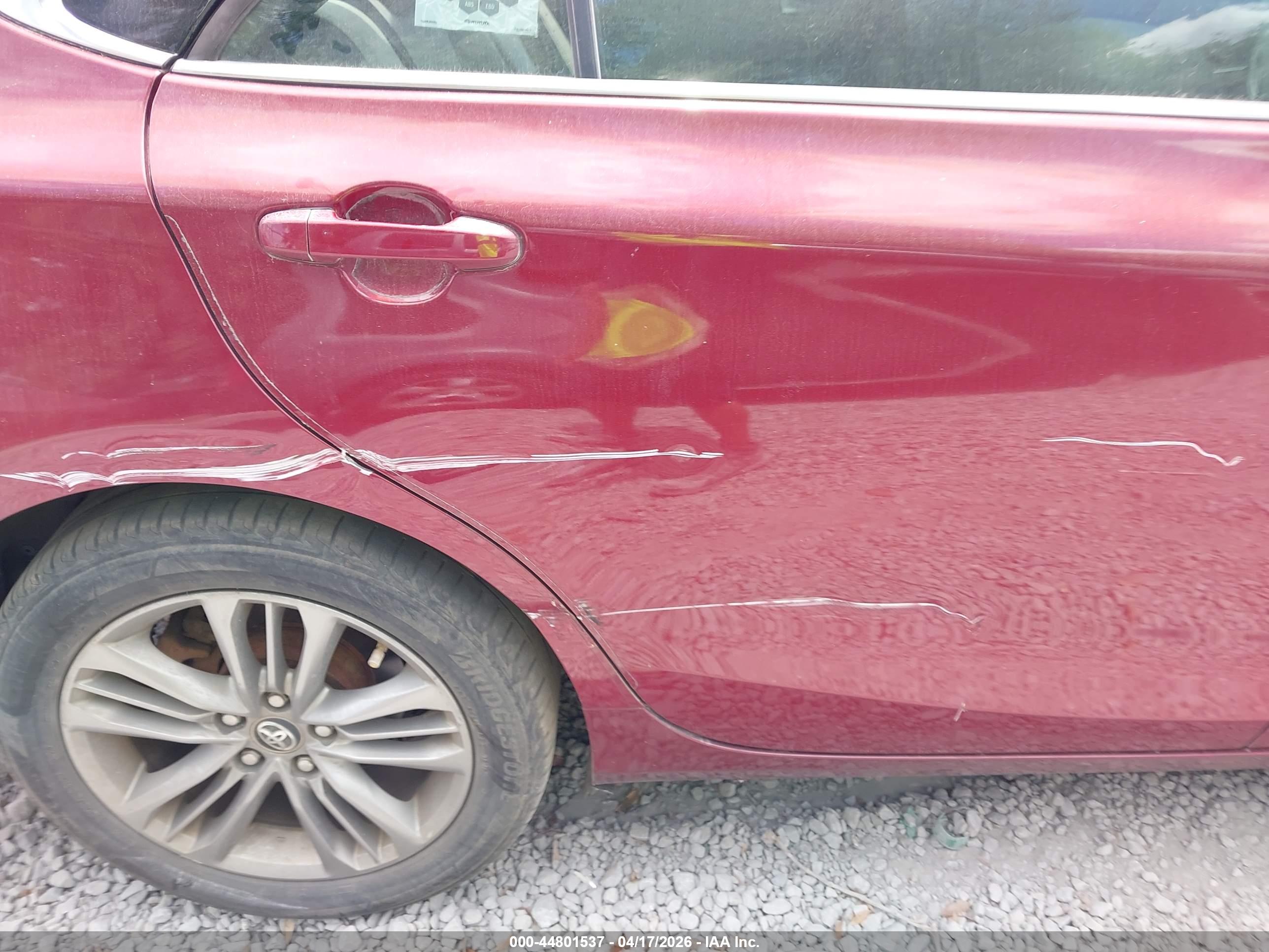 TOYOTA CAMRY image 6