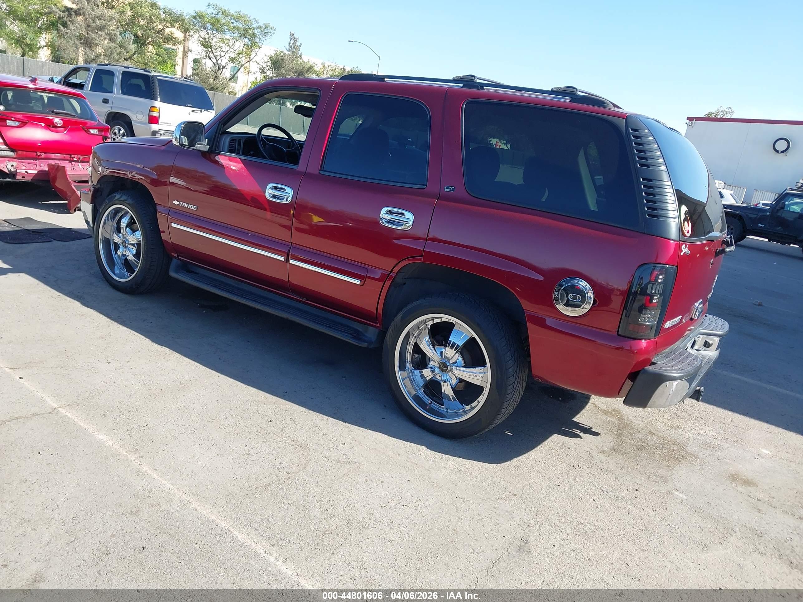 CHEVROLET TAHOE image 3