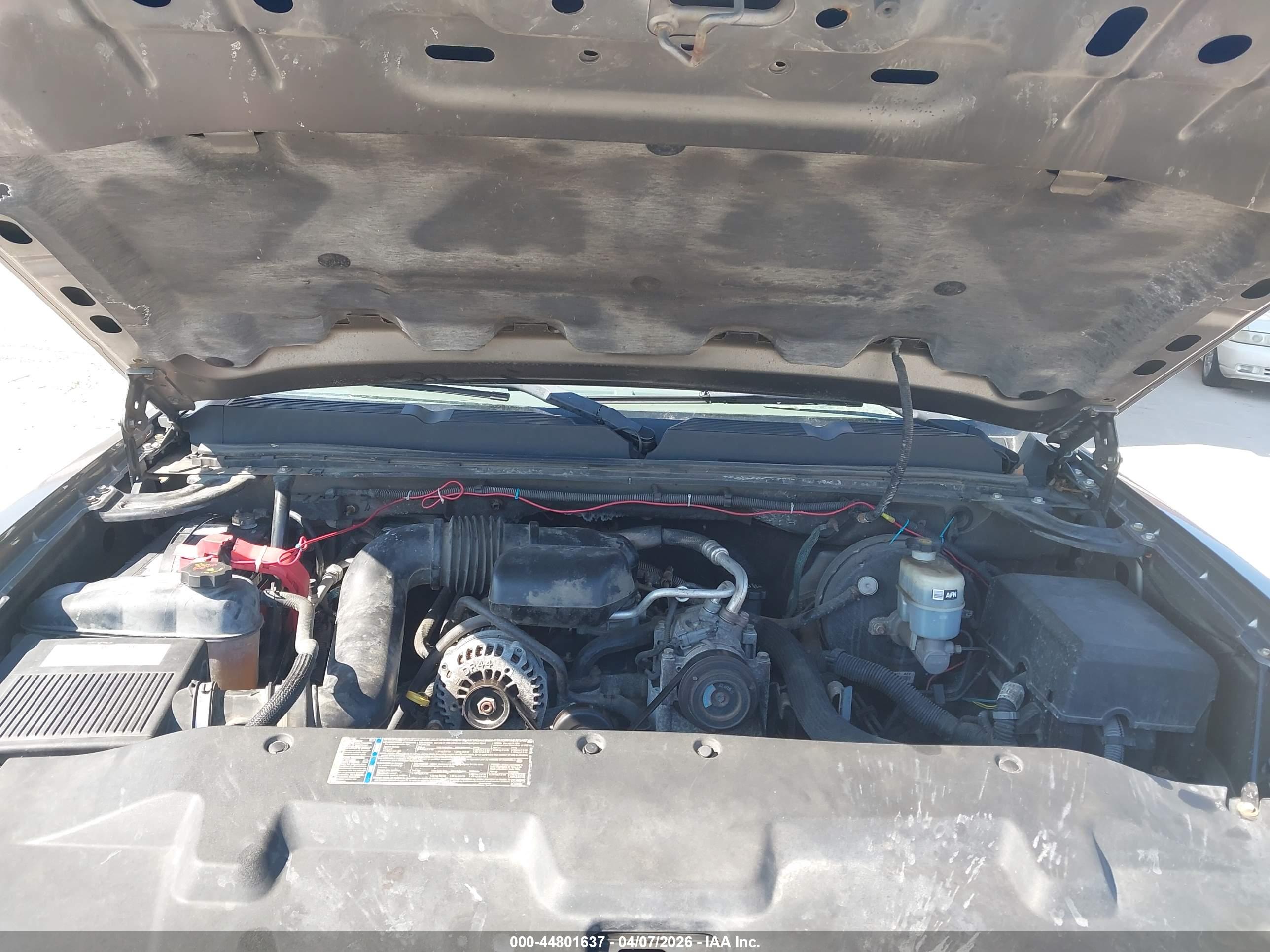 CHEVROLET SILVERADO image 10