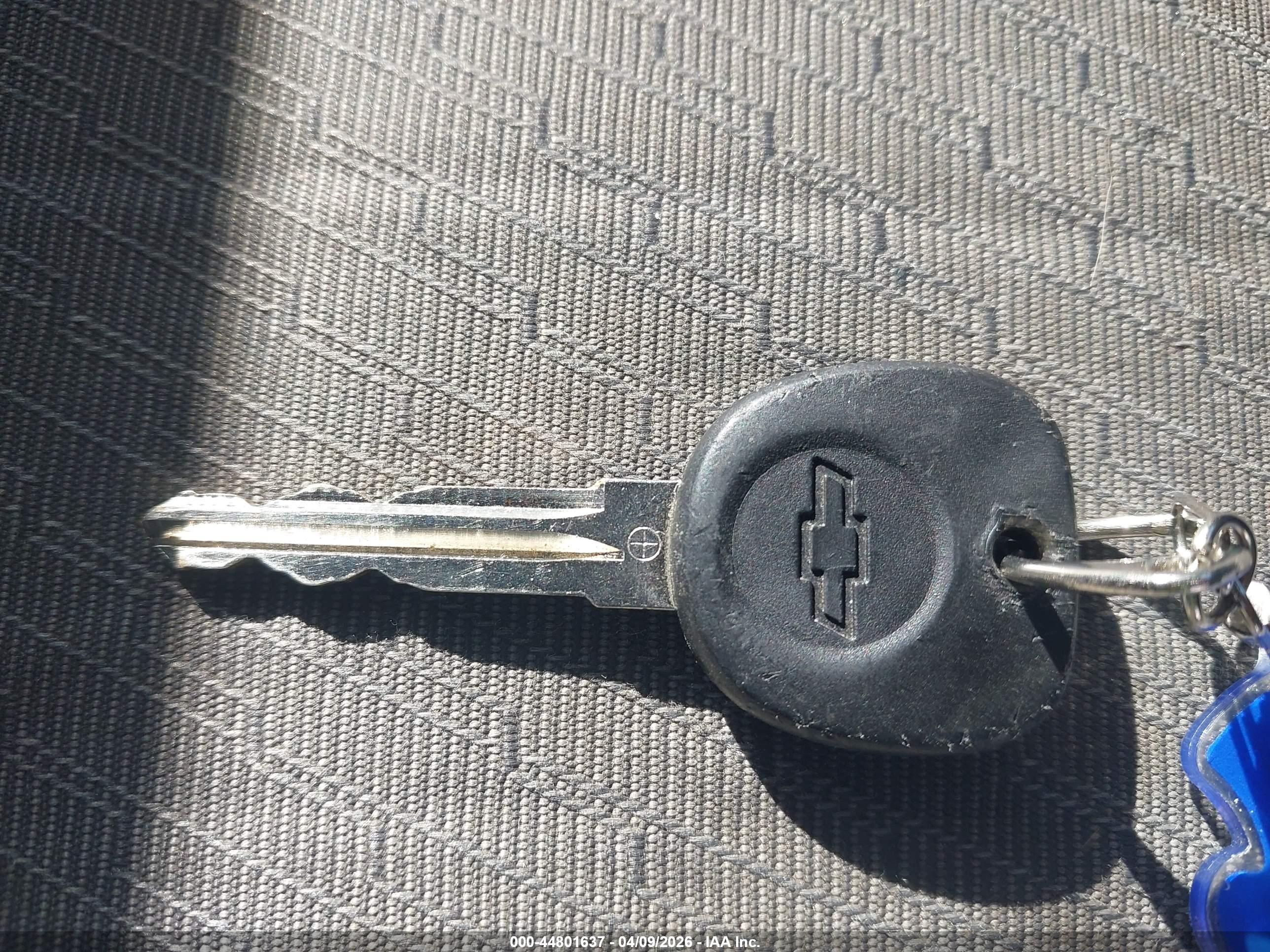 CHEVROLET SILVERADO image 11
