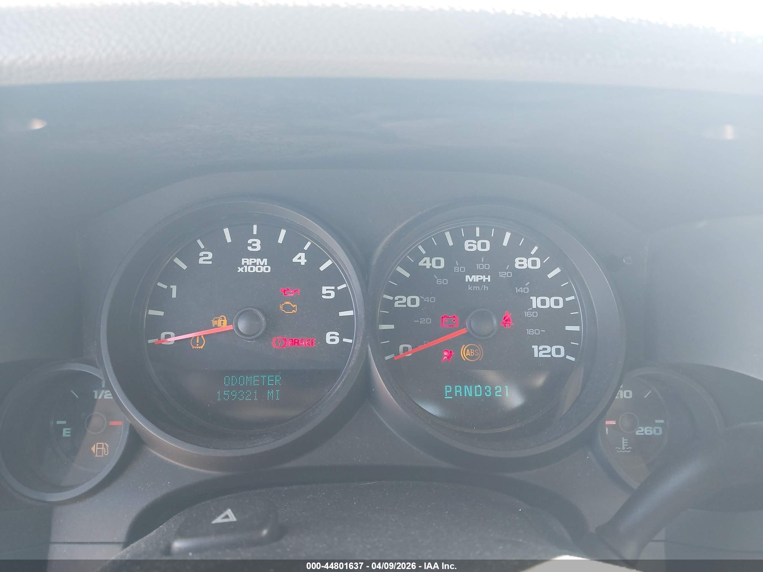CHEVROLET SILVERADO image 7
