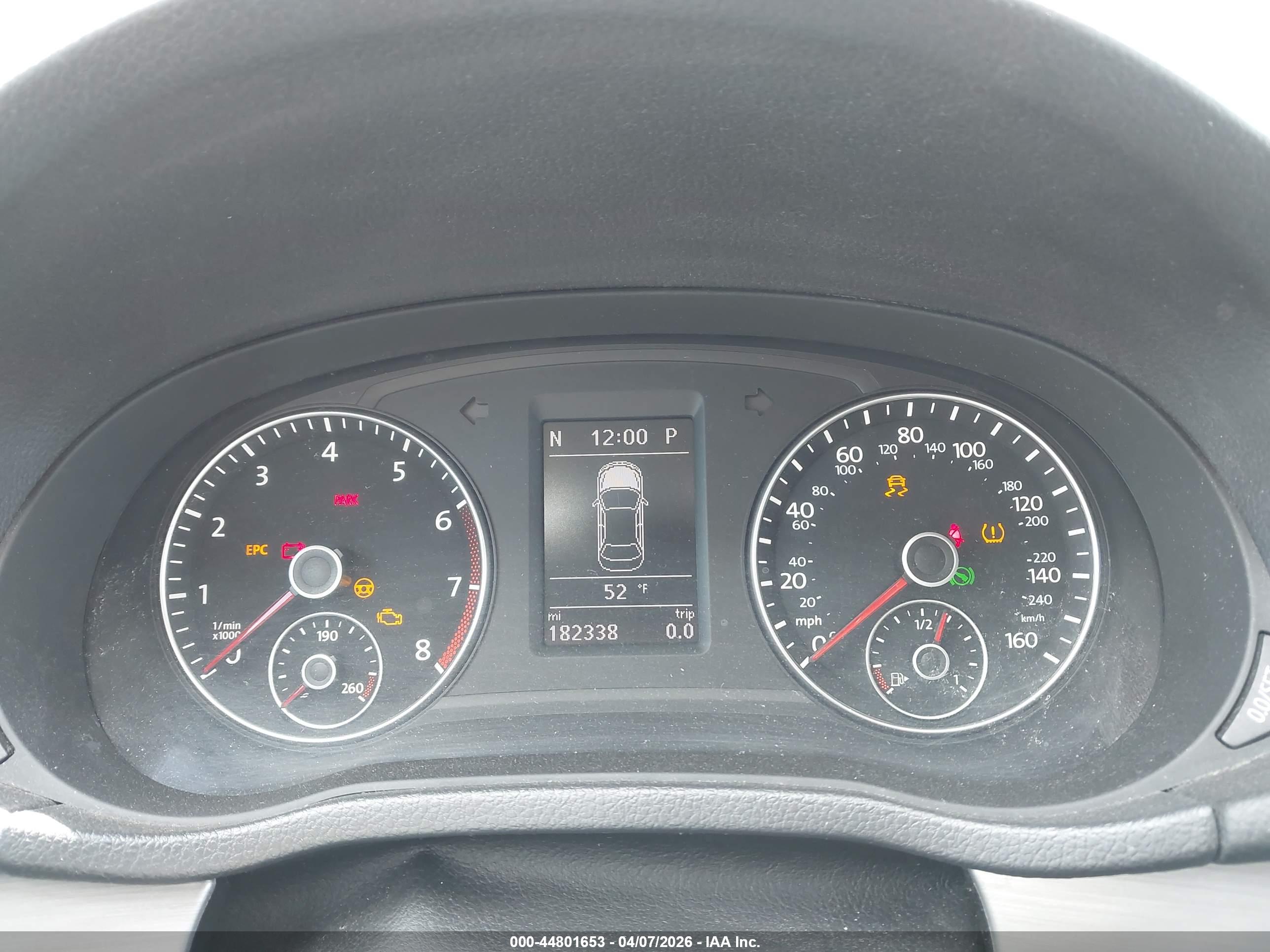 VOLKSWAGEN PASSAT image 7