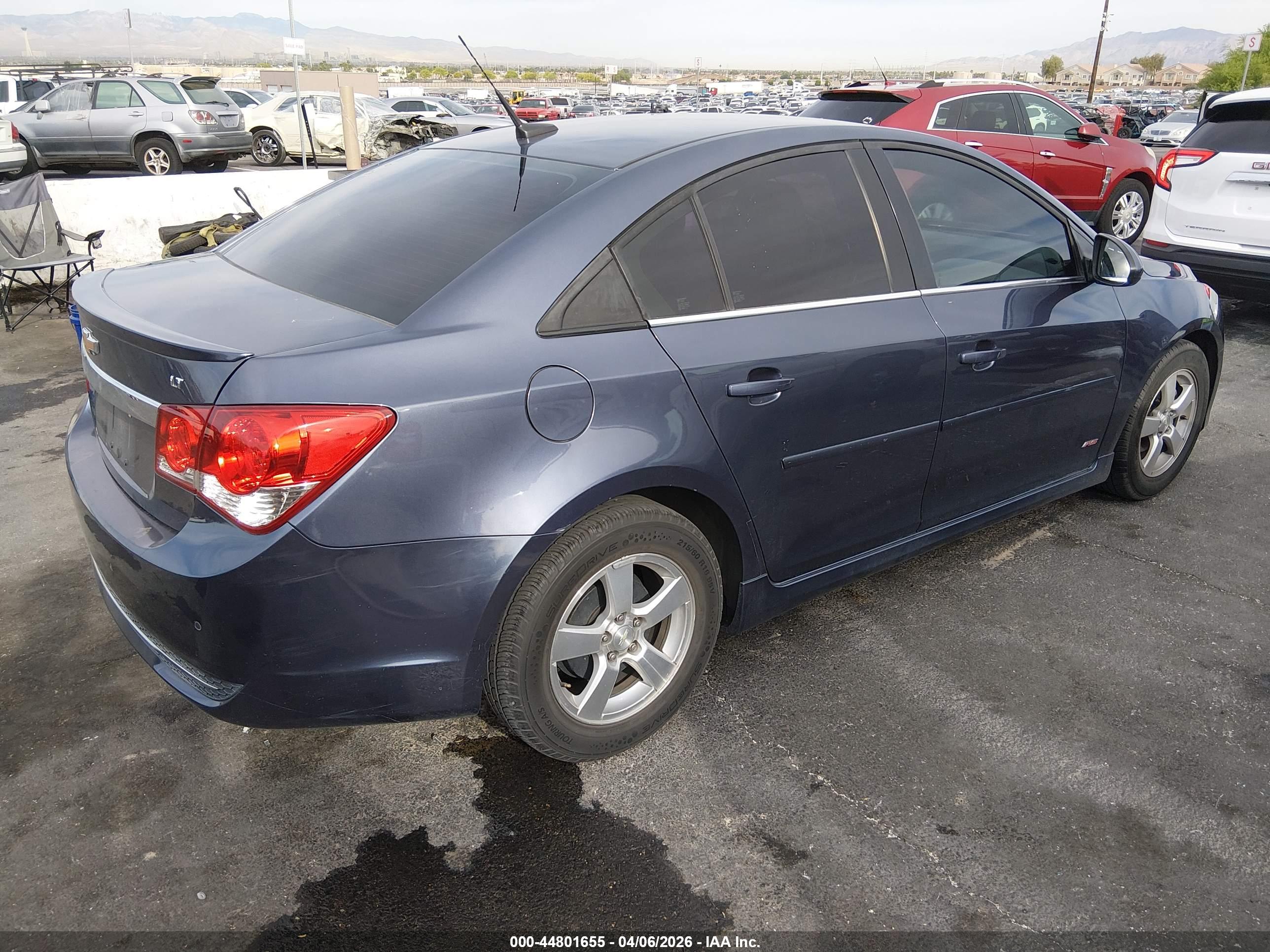 CHEVROLET CRUZE image 4