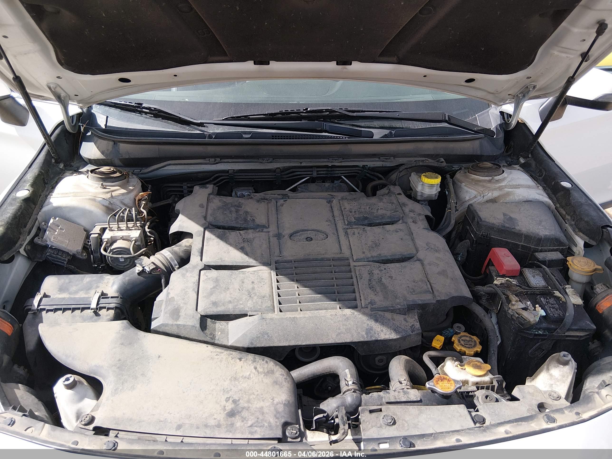 SUBARU OUTBACK image 10