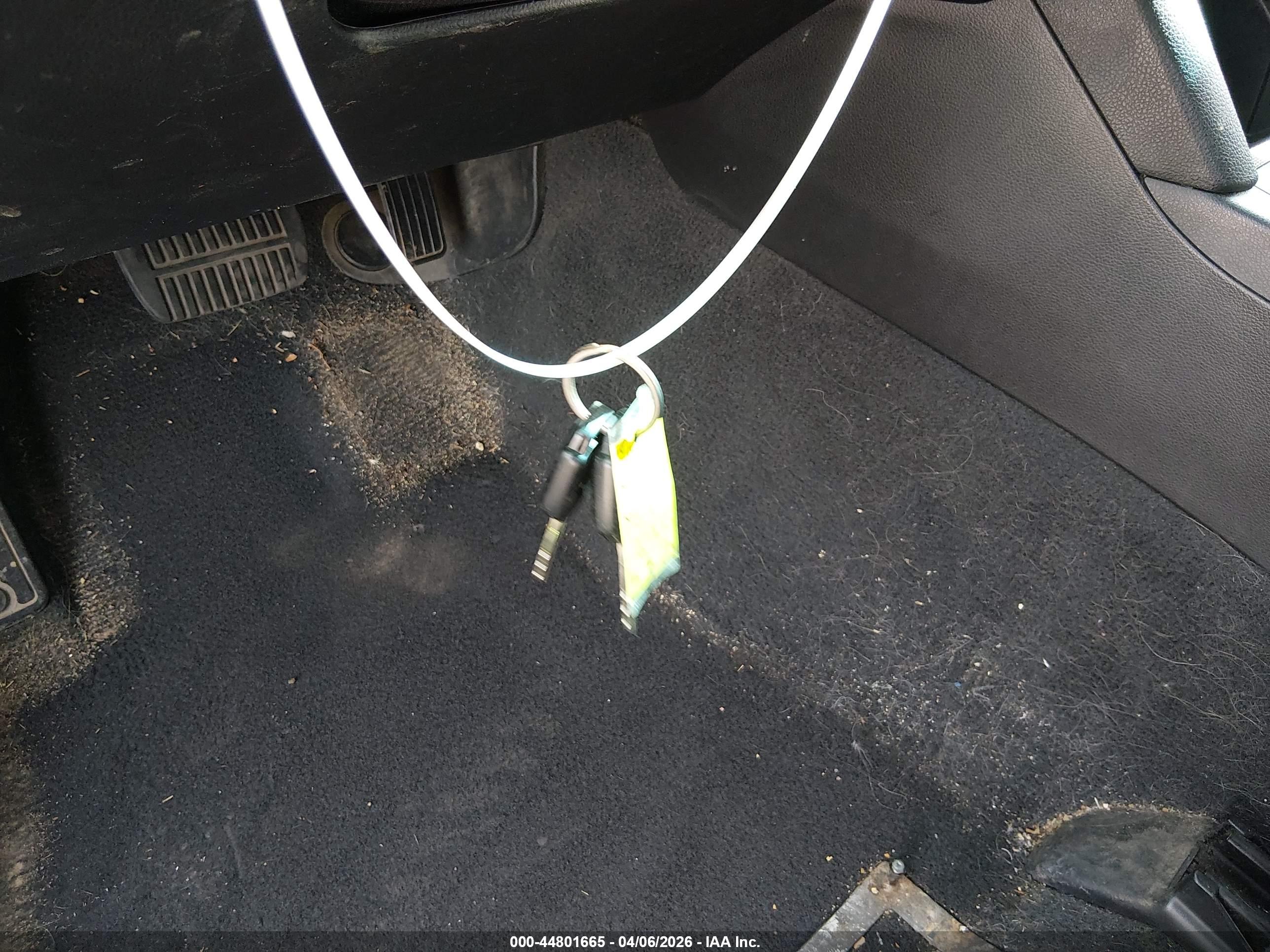 SUBARU OUTBACK image 11