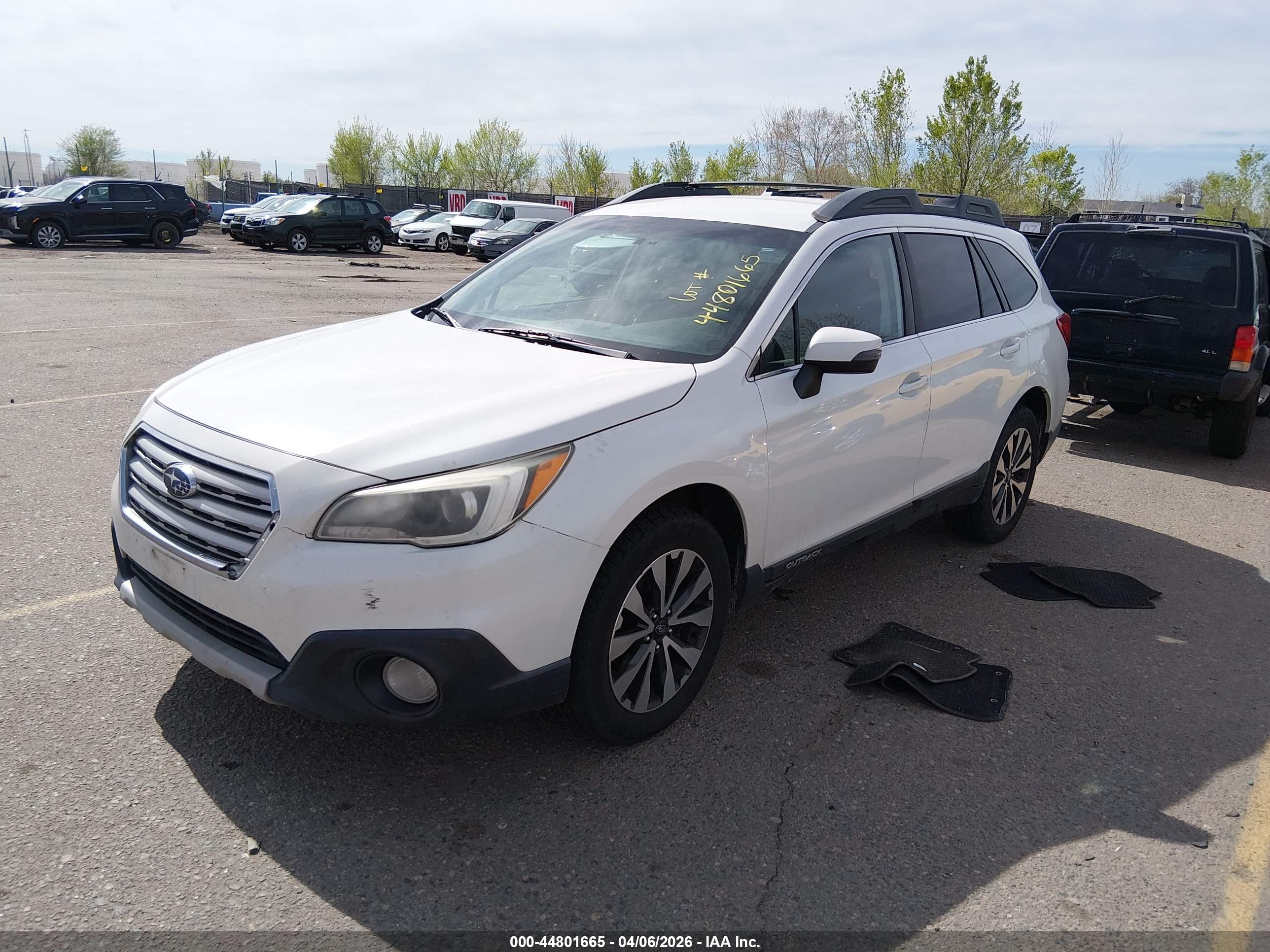 SUBARU OUTBACK image 2