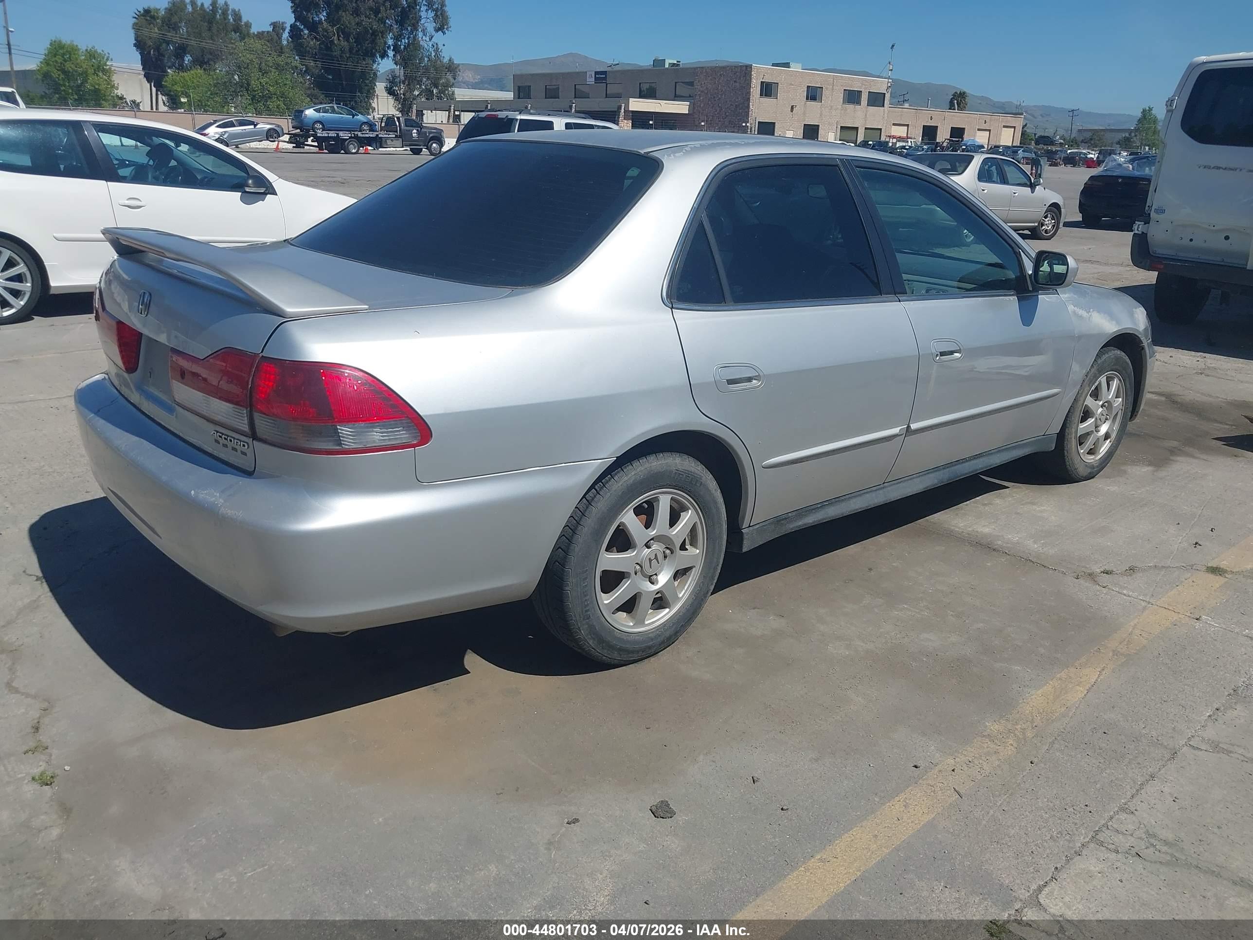 HONDA ACCORD image 4