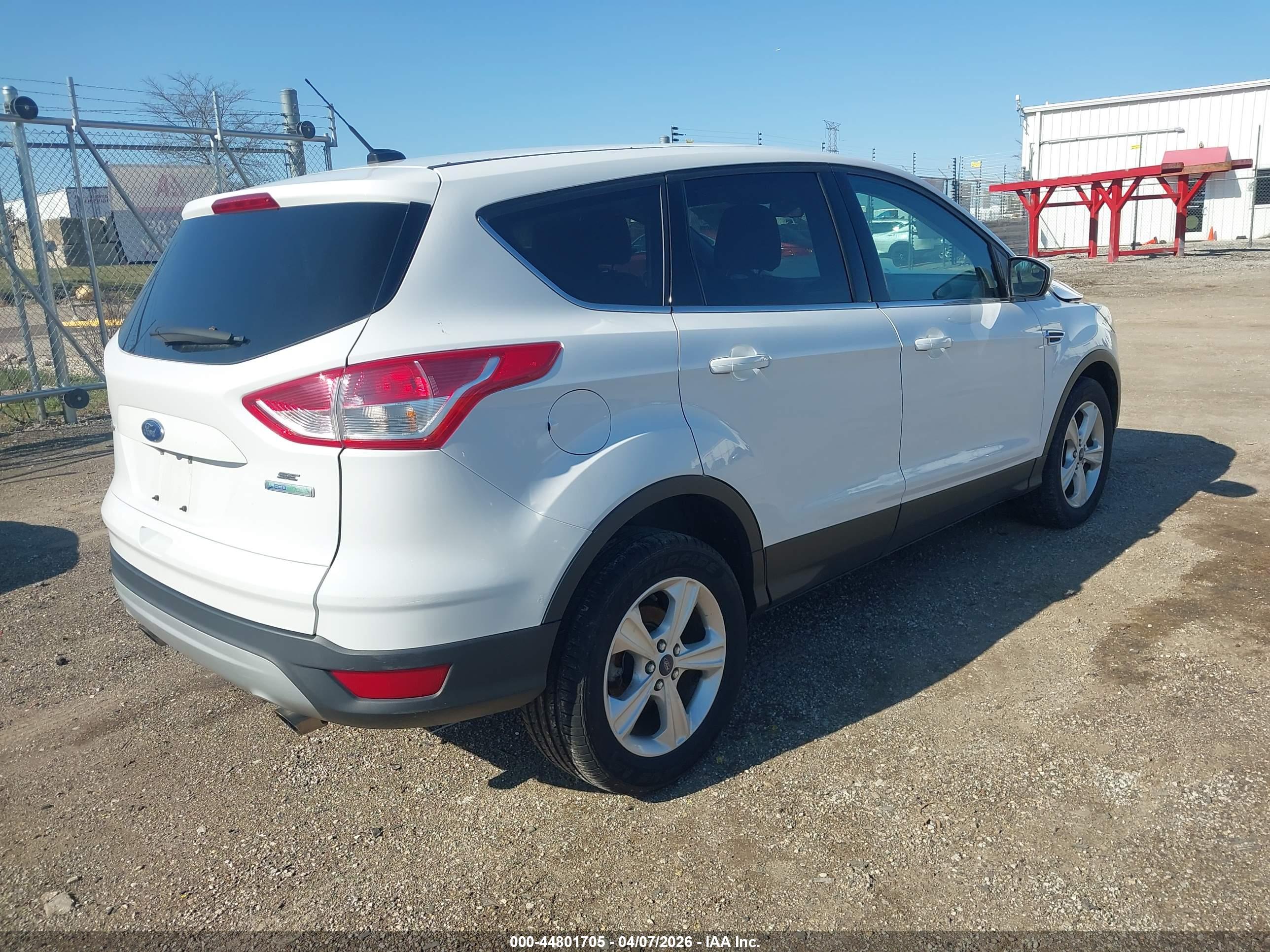 FORD ESCAPE image 4