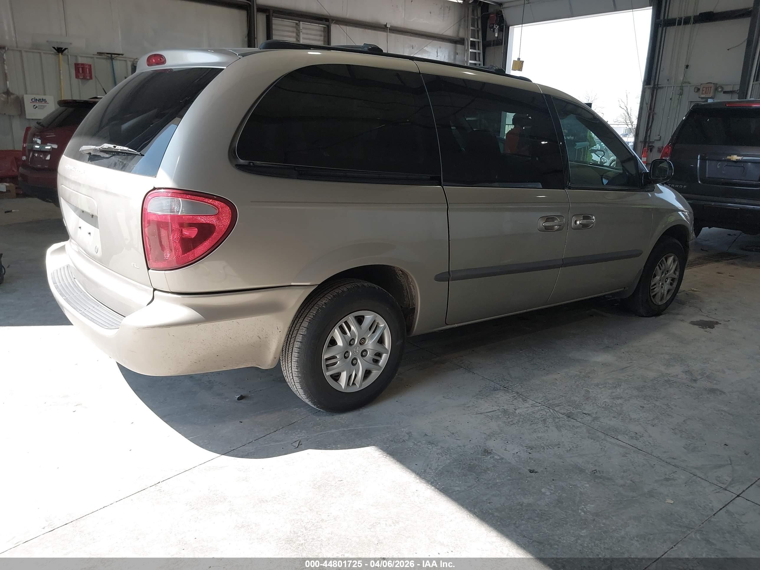 DODGE GRAND image 4