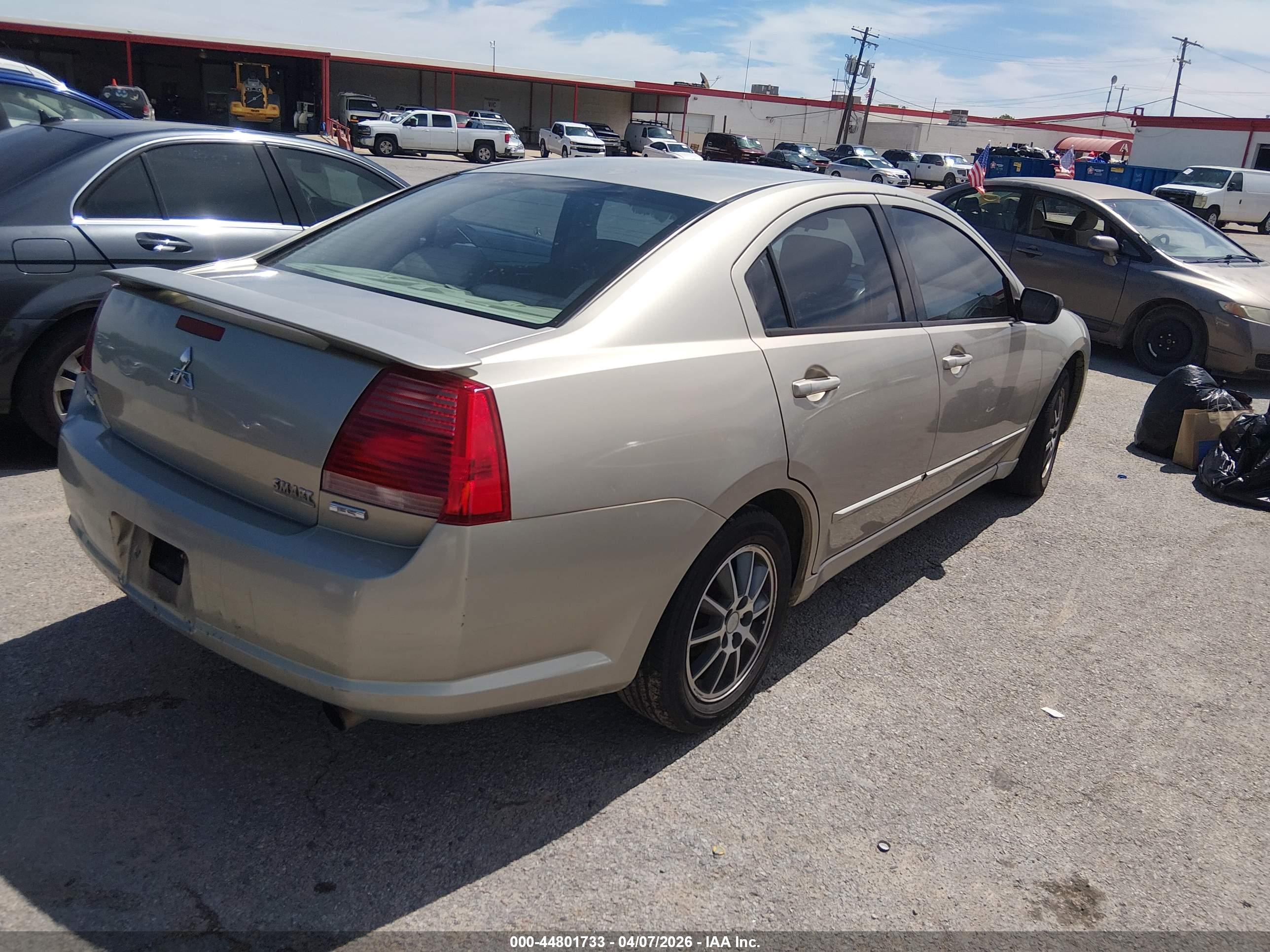 MITSUBISHI GALANT image 4
