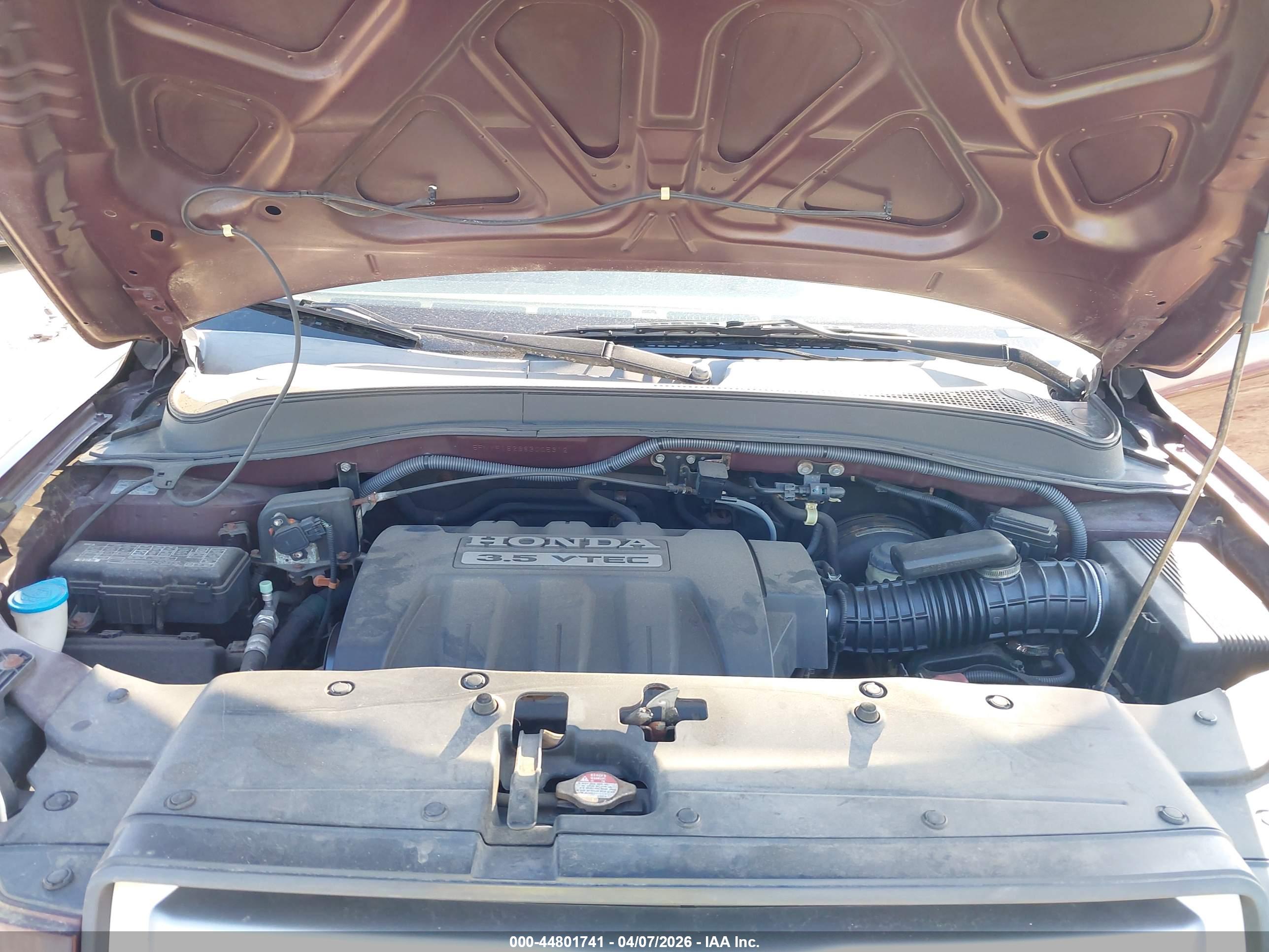 HONDA PILOT image 10