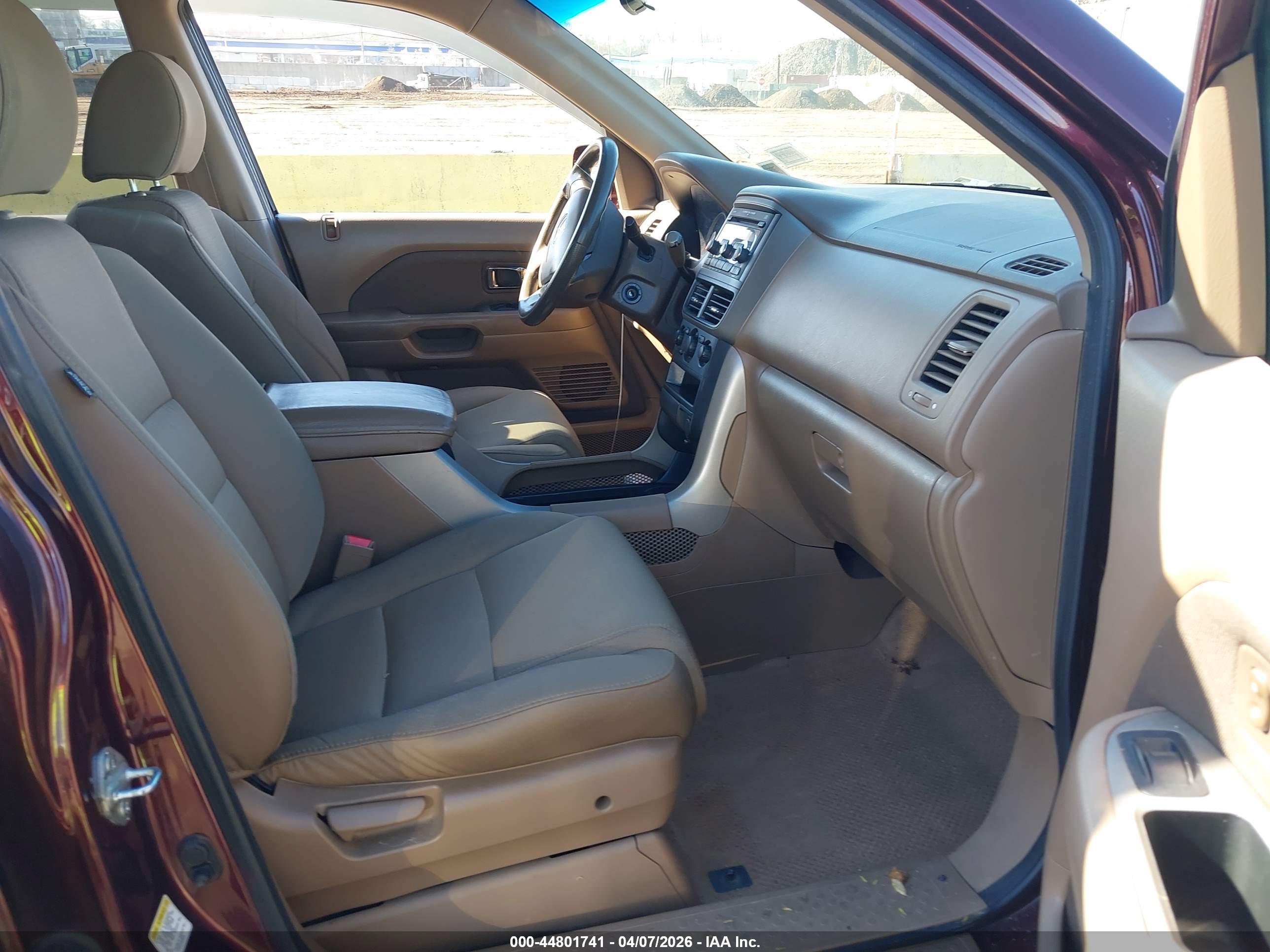 HONDA PILOT image 5