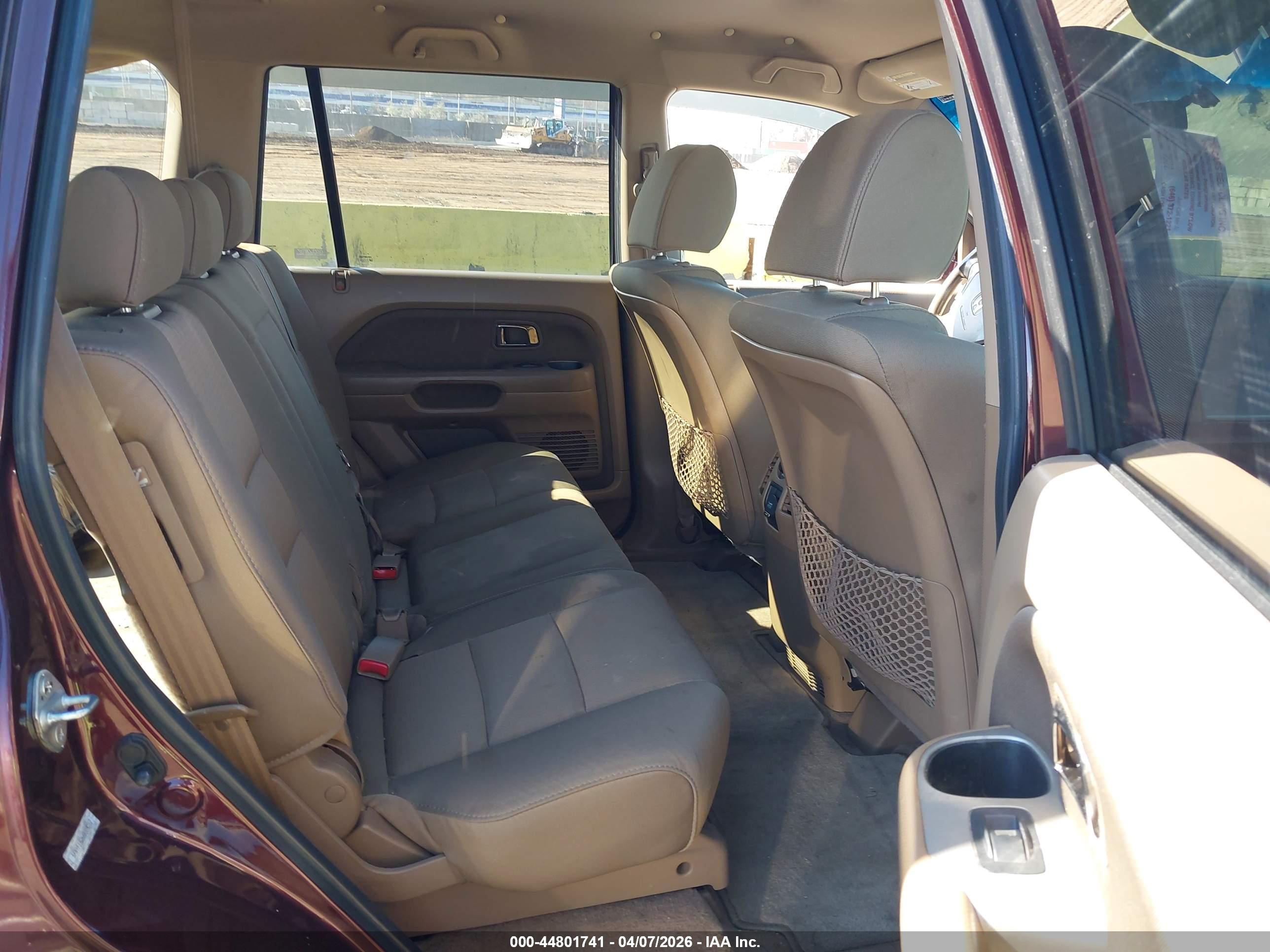 HONDA PILOT image 8