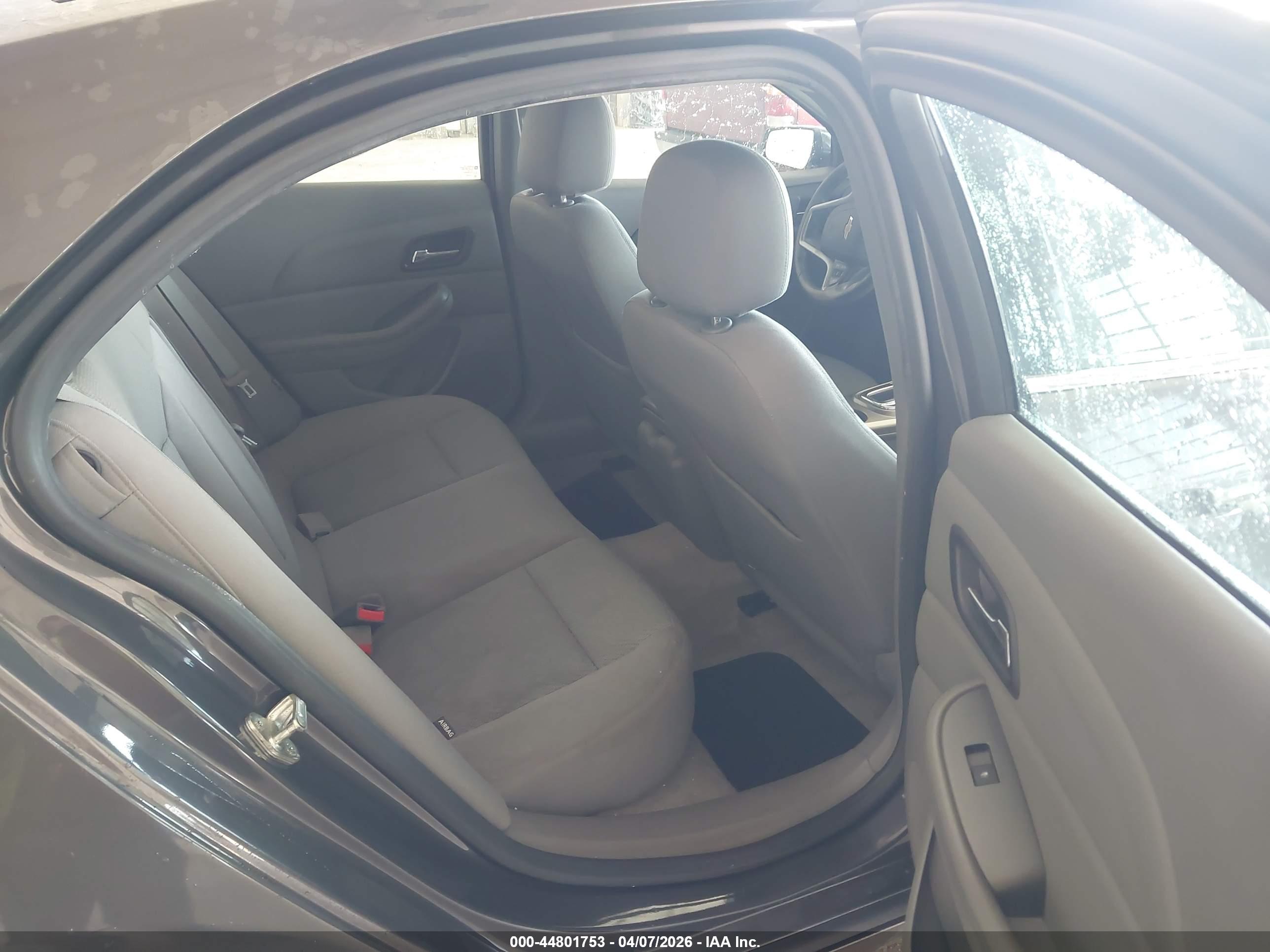 CHEVROLET MALIBU image 8