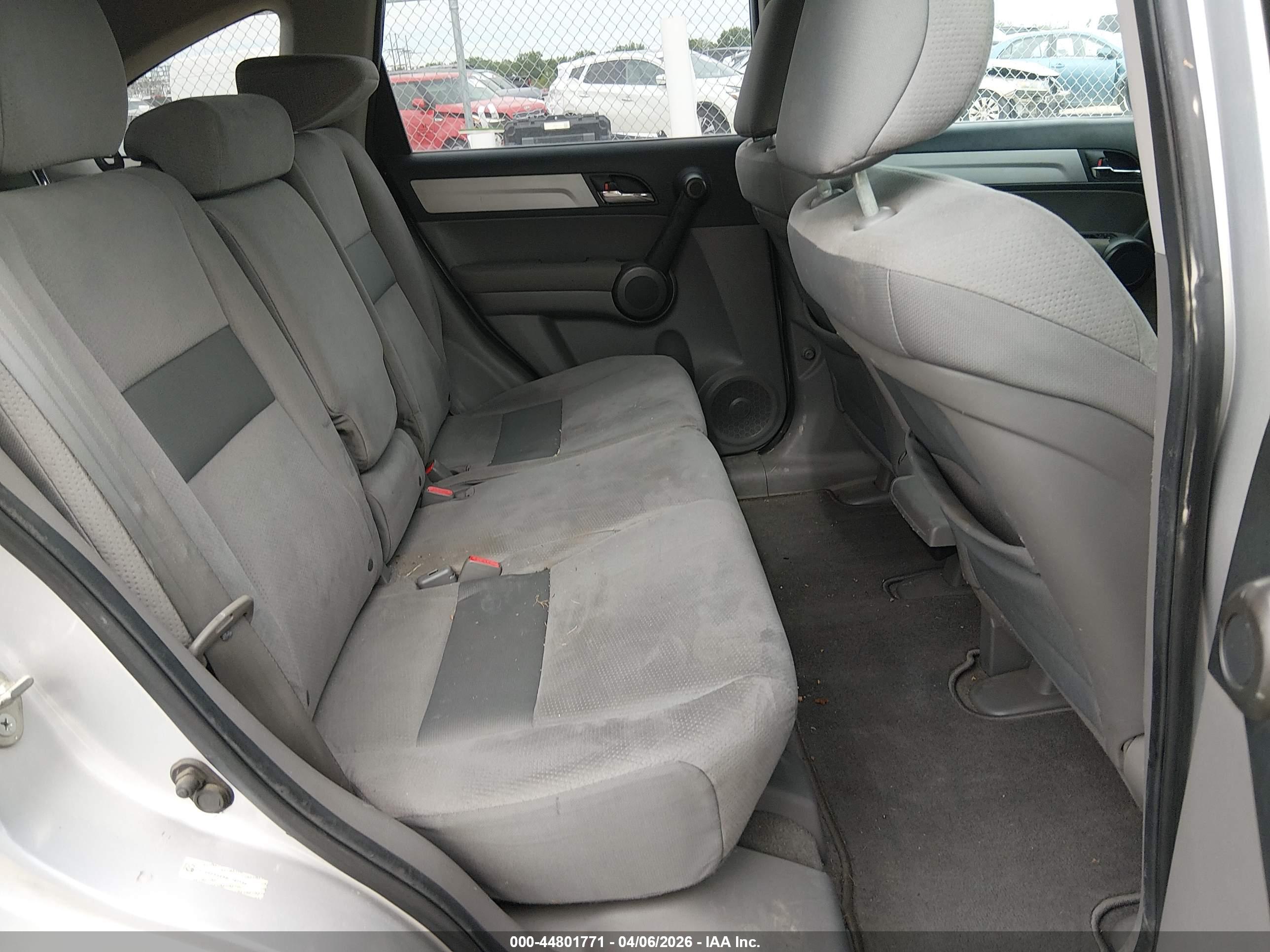 HONDA CR-V image 8