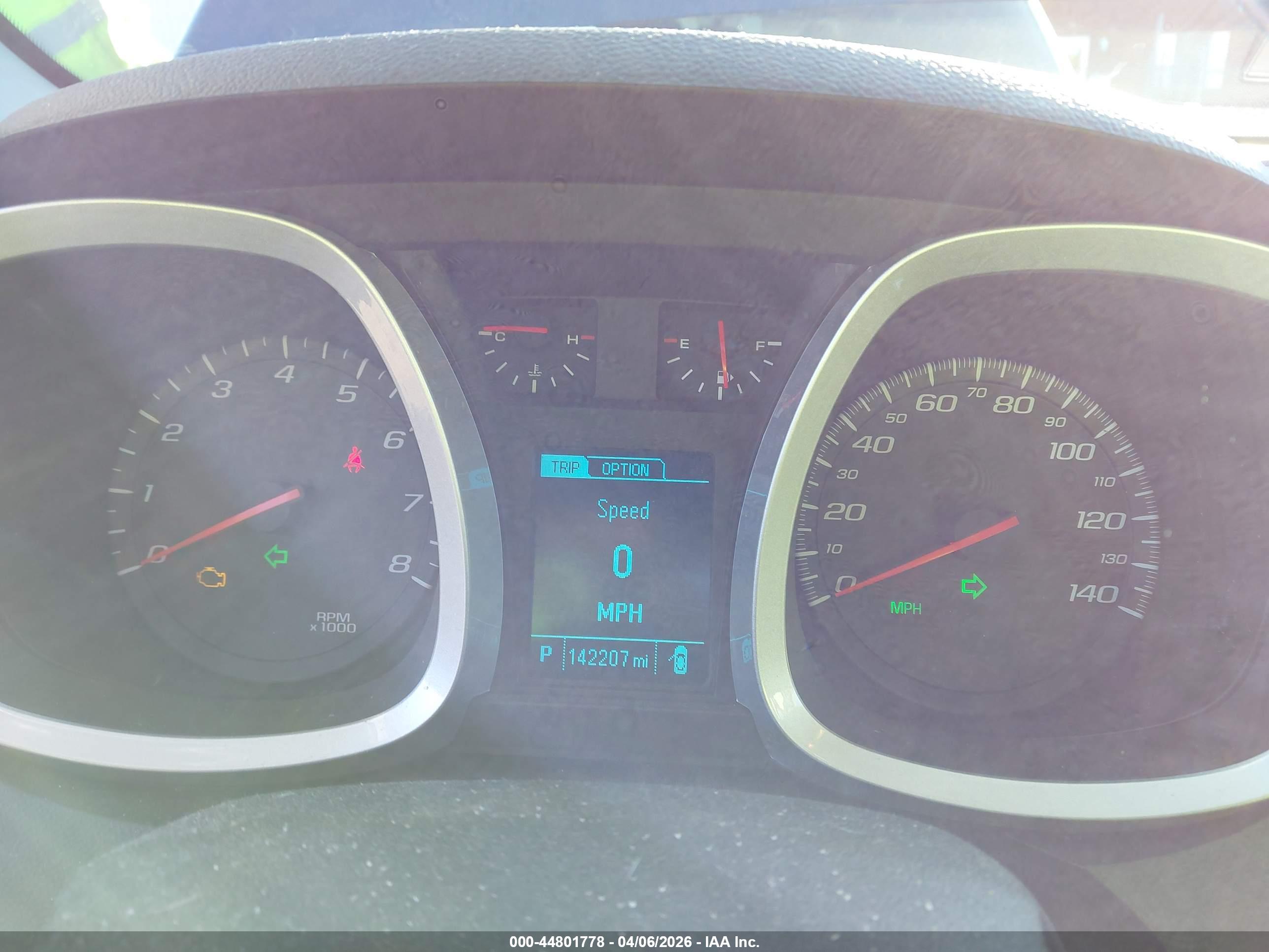 CHEVROLET EQUINOX image 7