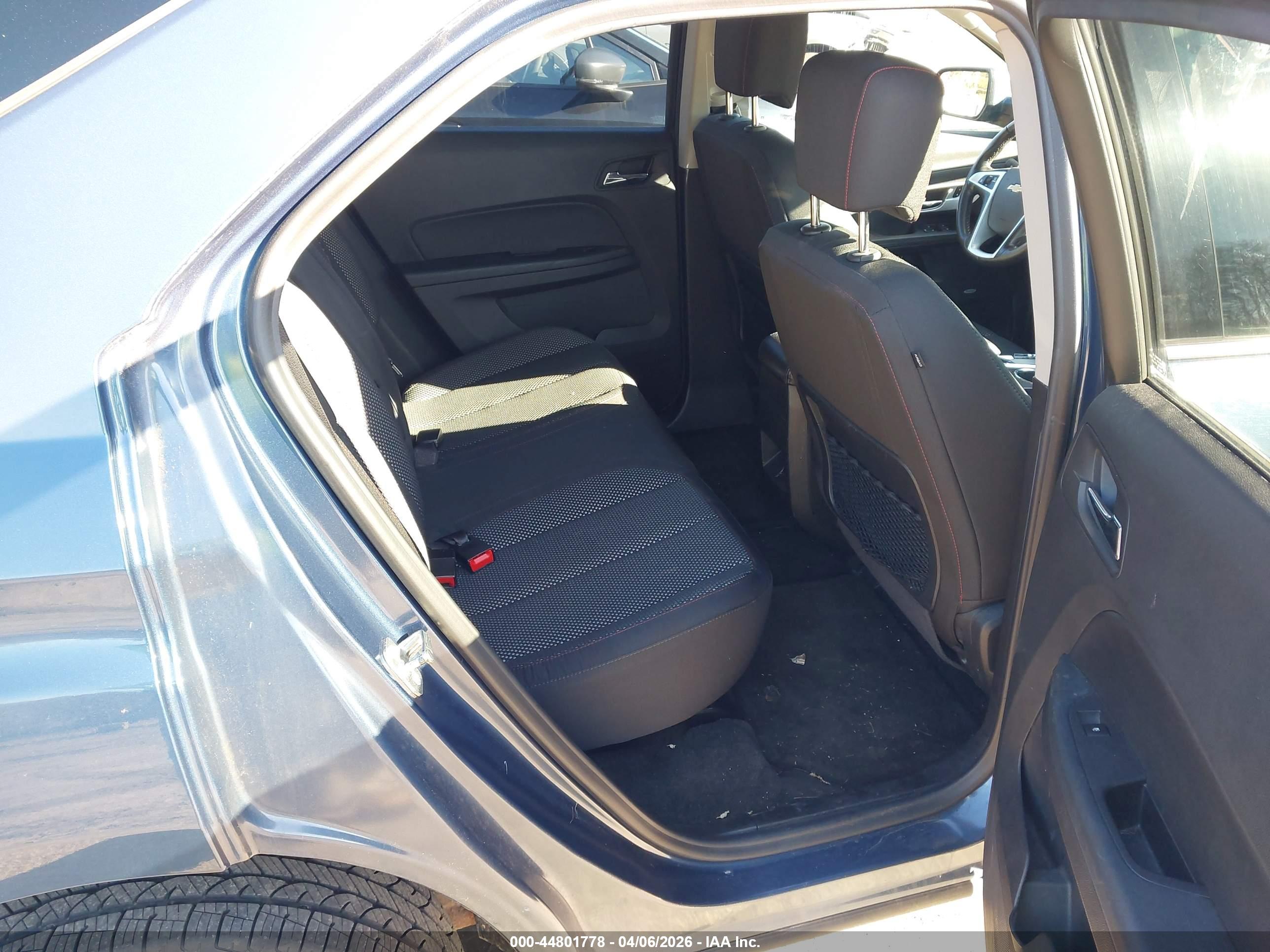 CHEVROLET EQUINOX image 8