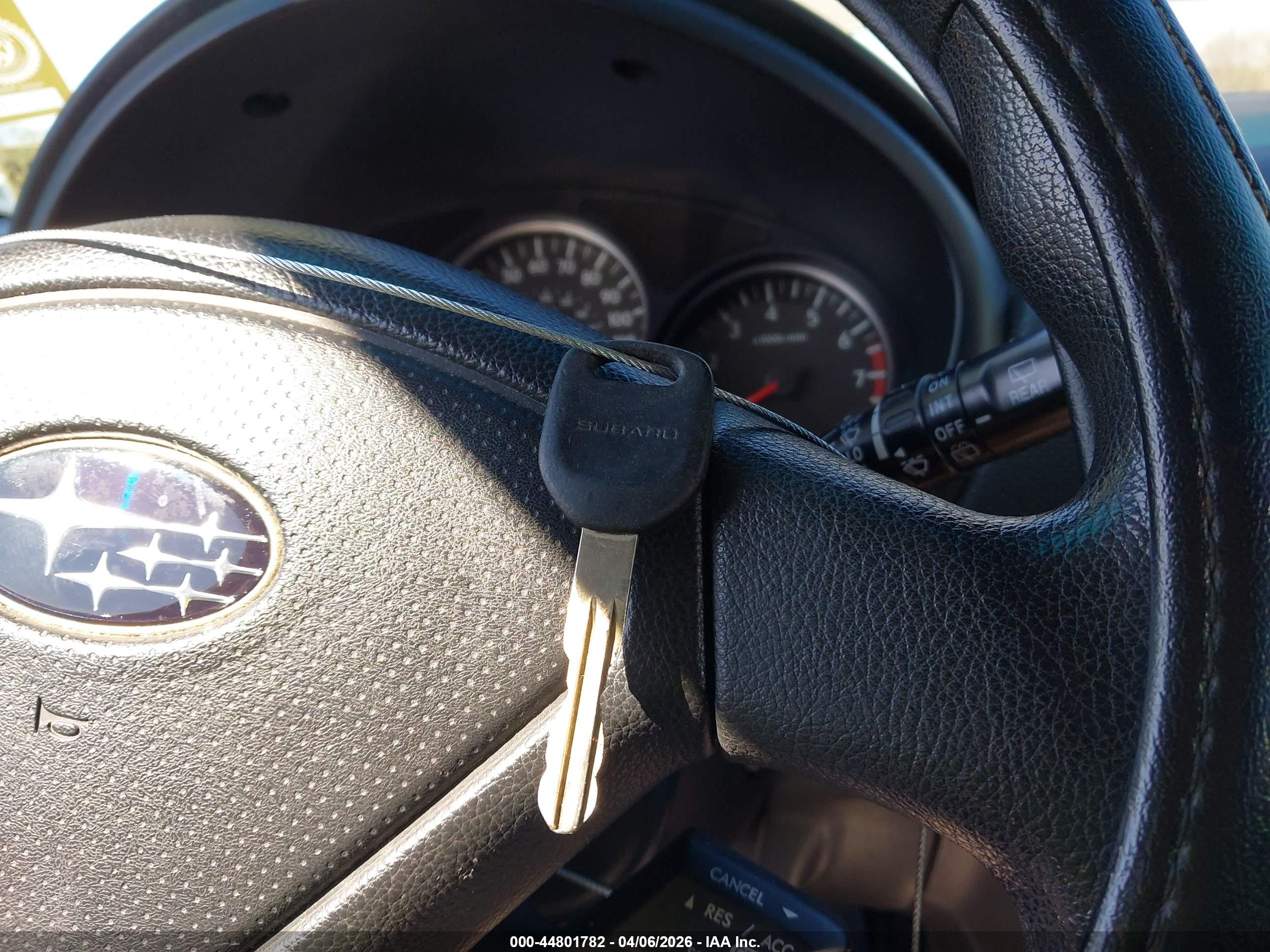 SUBARU FORESTER image 11