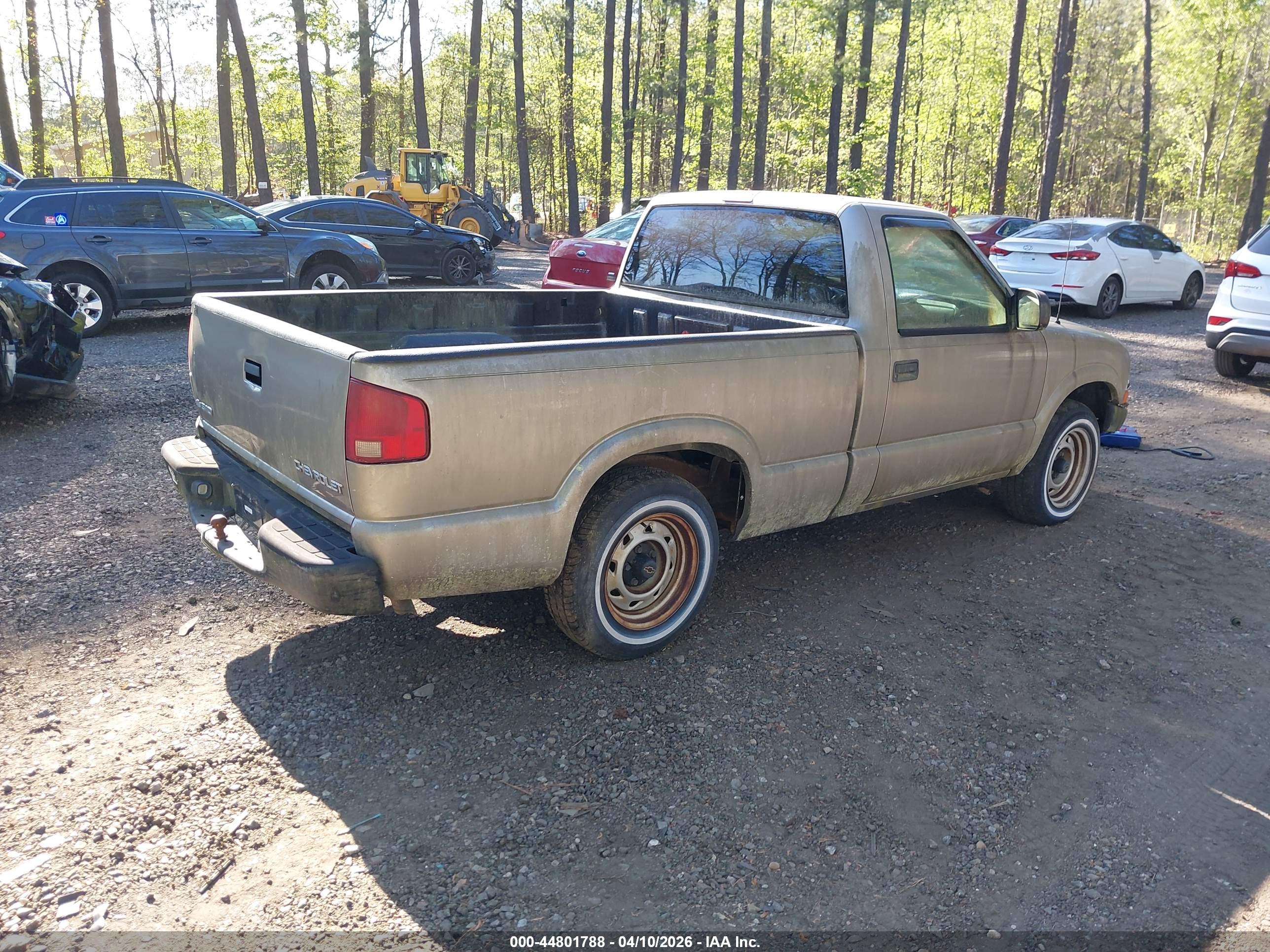 CHEVROLET S-10 image 4