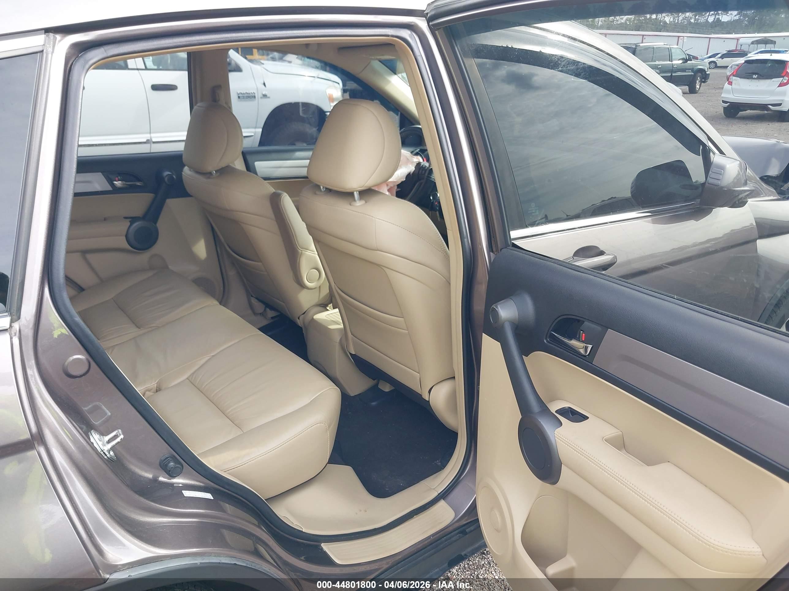 HONDA CR-V image 8