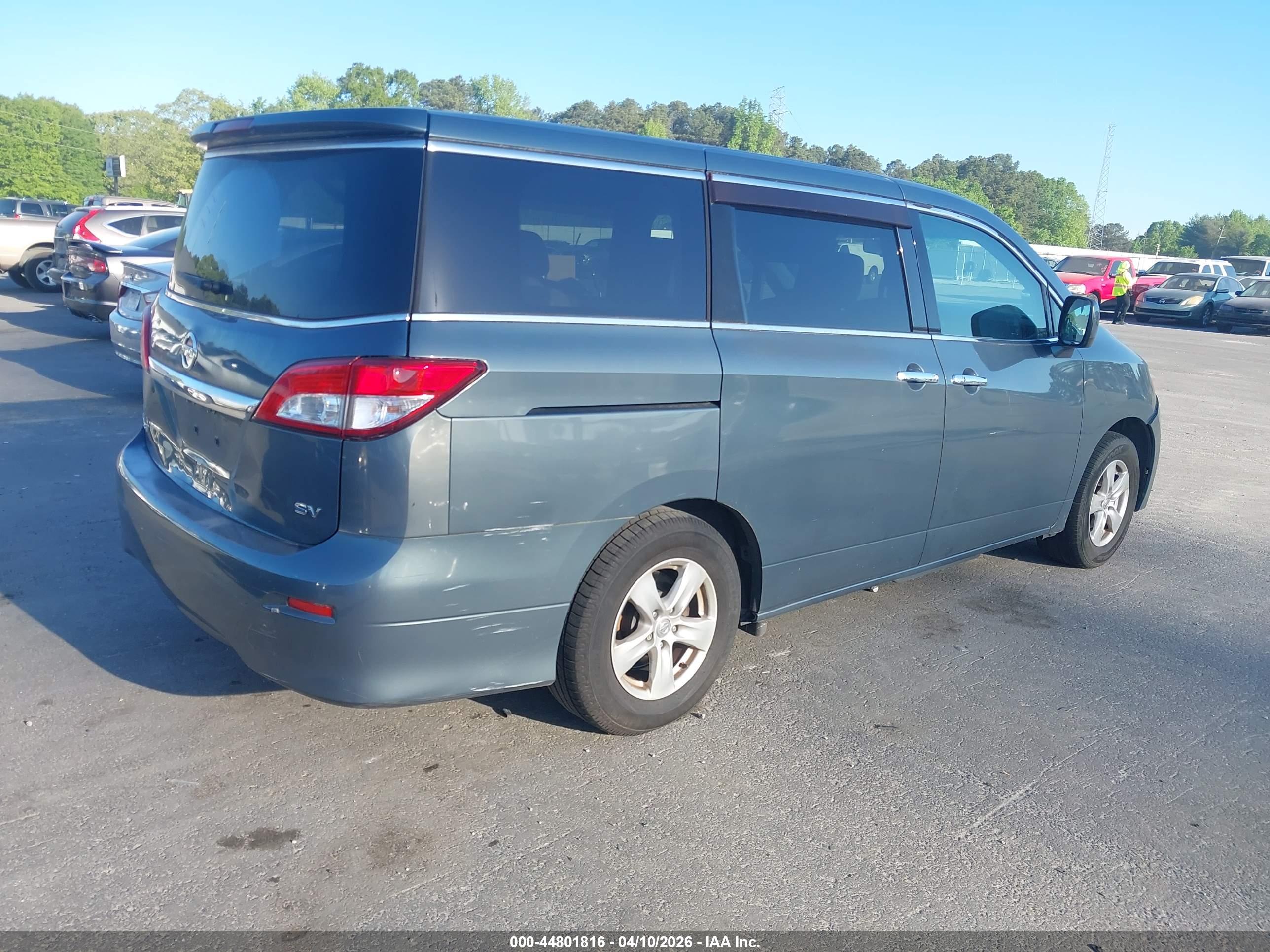 NISSAN QUEST image 4
