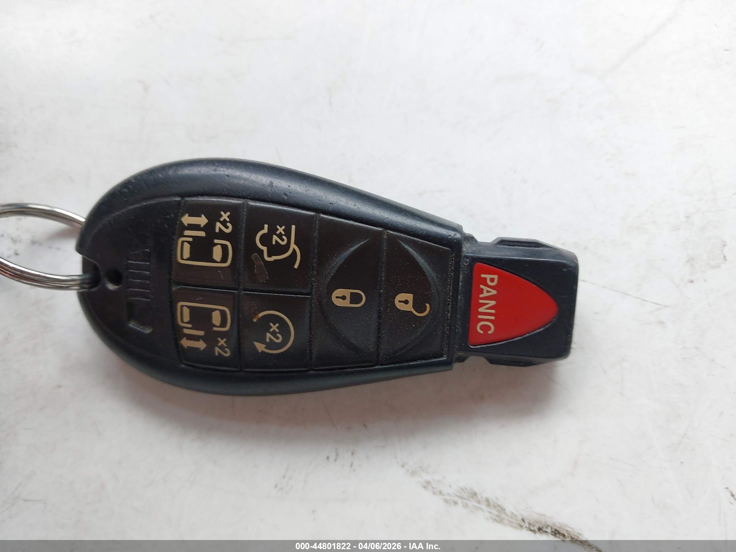 CHRYSLER TOWN image 11