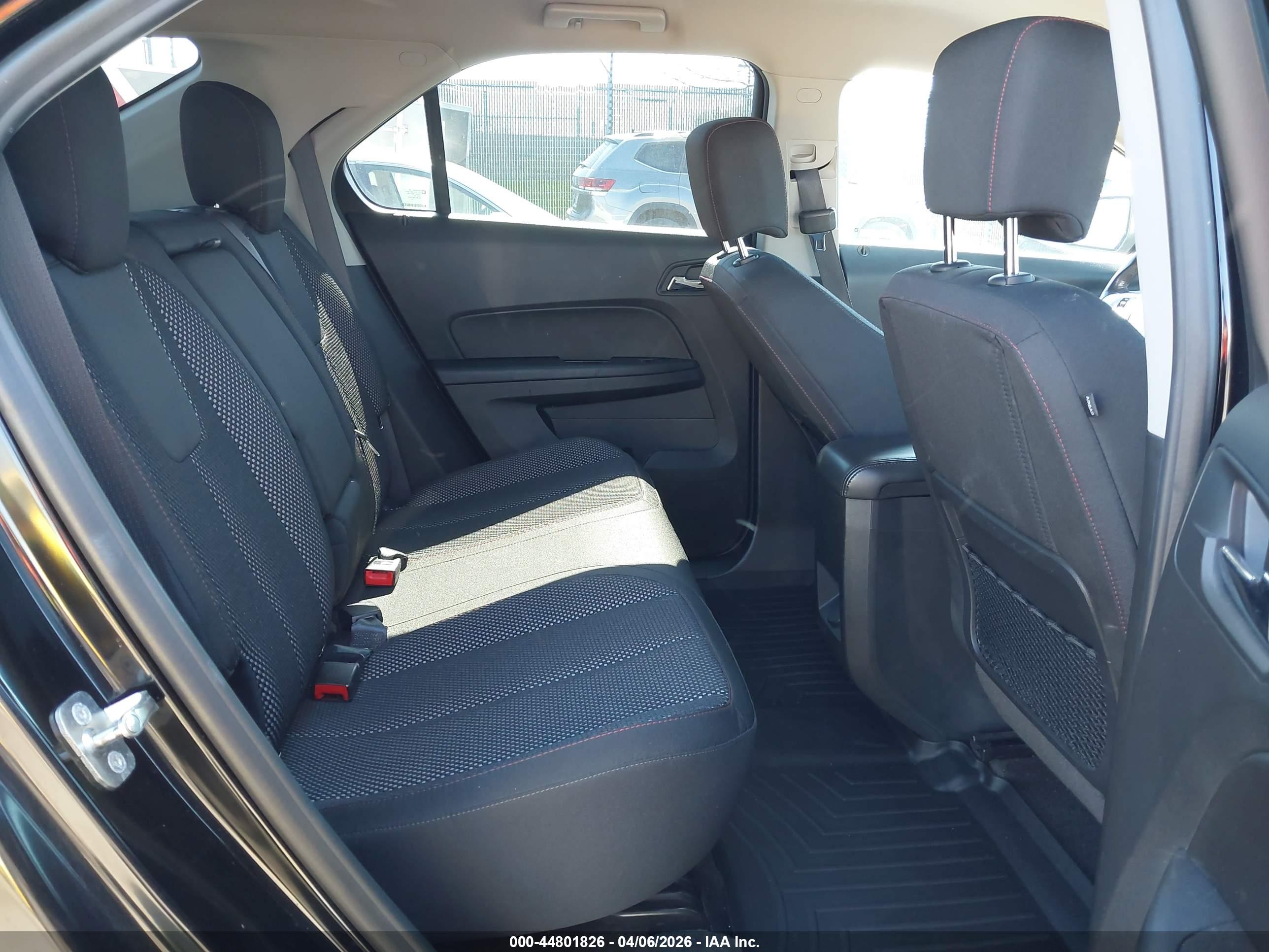 CHEVROLET EQUINOX image 8
